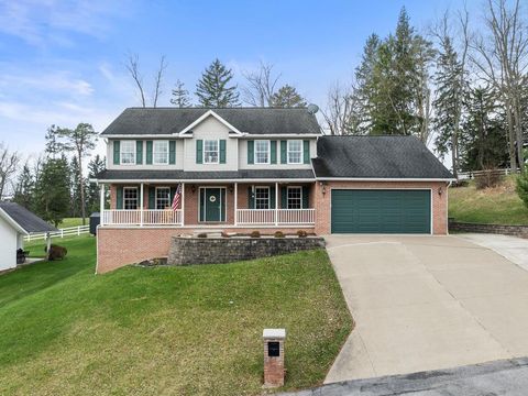 120 Ash Circle Wheeling WV 26003