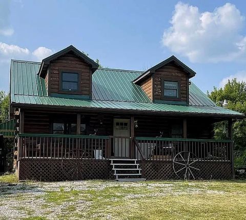 7286 Ashland Ridge Road Reader WV 26167