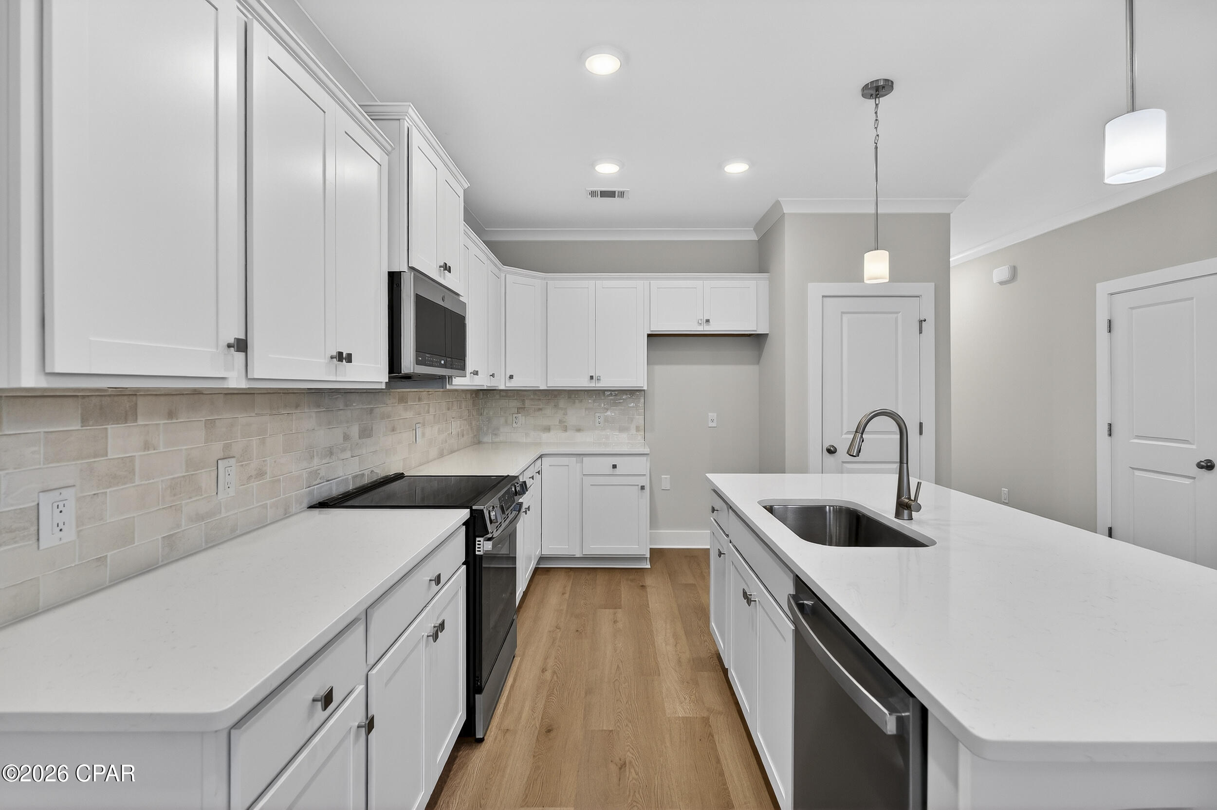 Colonial Landing - Residential