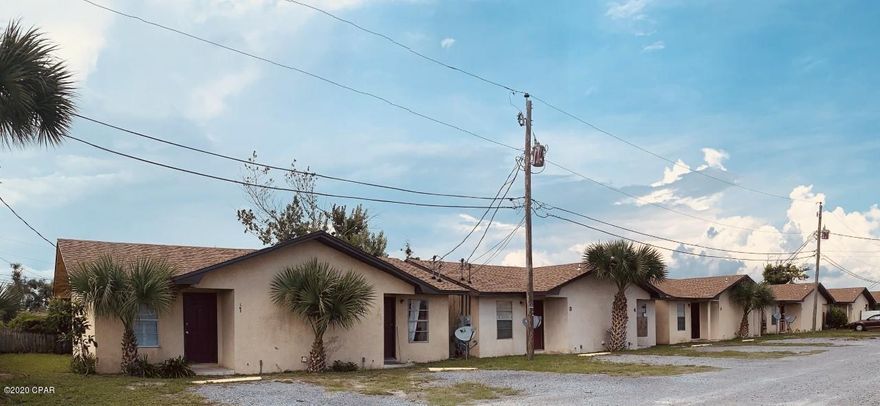 *1/2 off first months rent for active military* This duplex offers 1 Bedroom and 1 Bath conveniently located to shops. Some units have ceramic tile, and some have vinyl flooring through out, large walk in closet. Equipped with a washer/dryer connection. *Water, sewage, trash, pest control, and lawn maintenance included* *No pets*