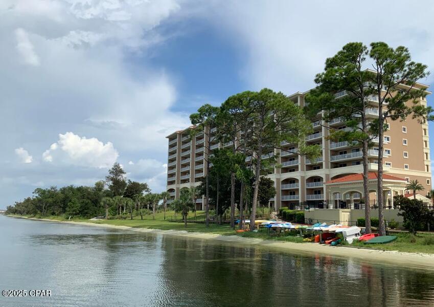 Magnolia Bay Club - Residential Lease