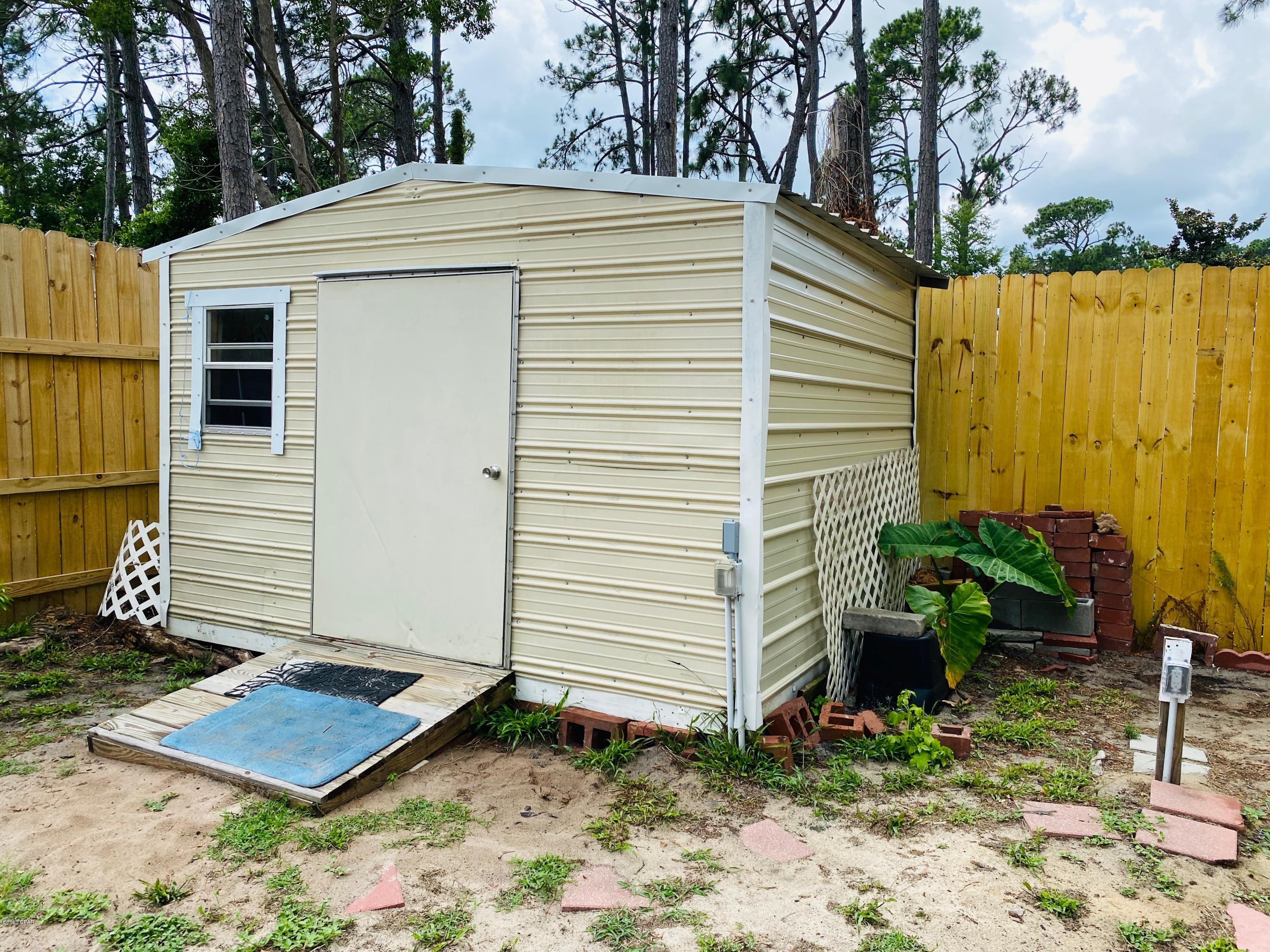 Treasure Palms - Residential