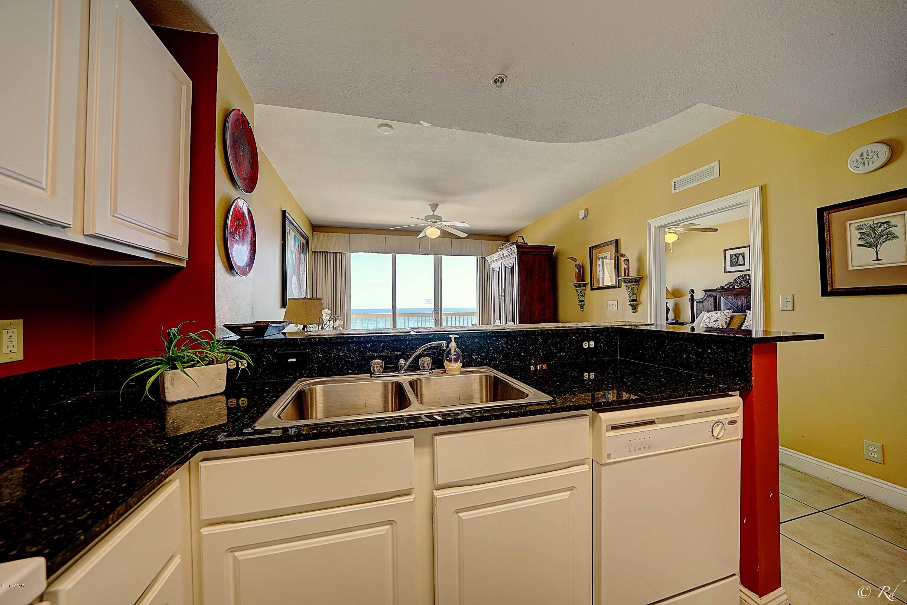 Calypso Towers I - Residential