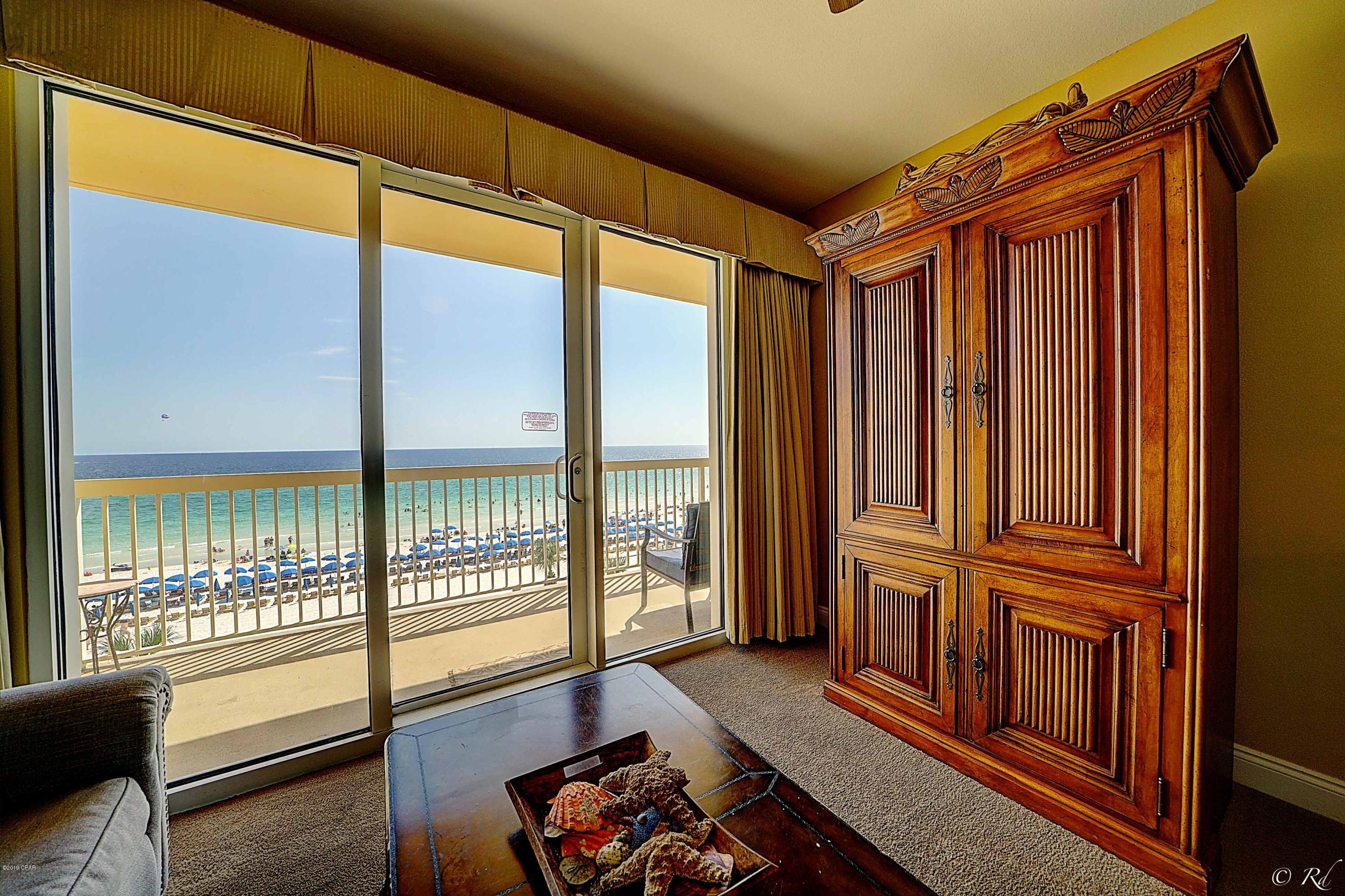 Calypso Towers I - Residential