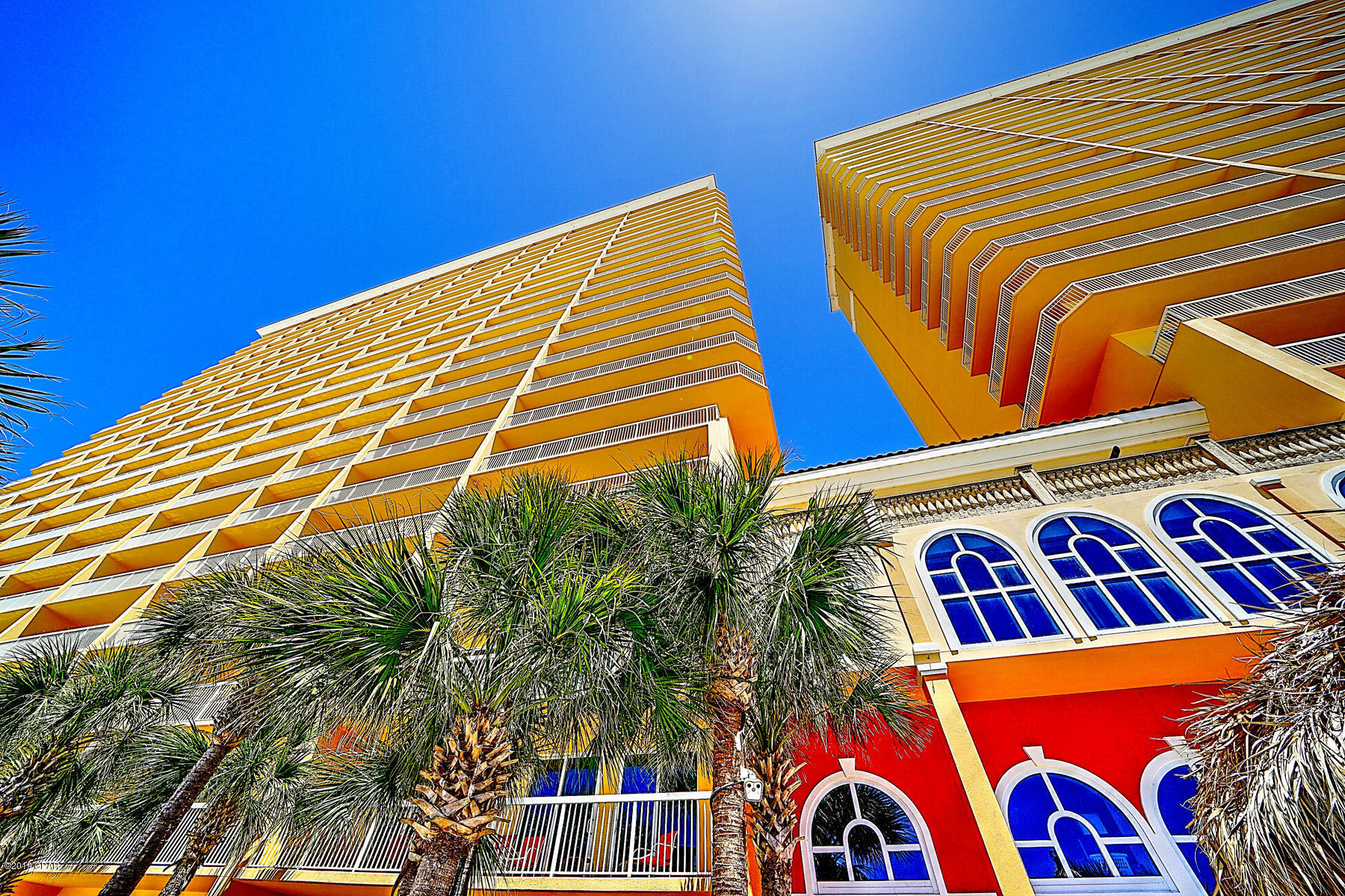 Calypso Towers I - Residential