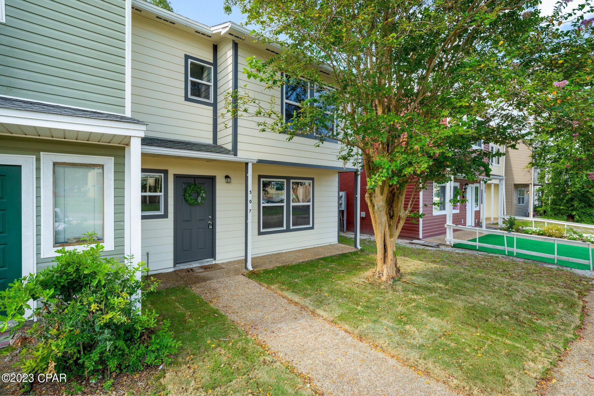 Venetian Villa - Residential