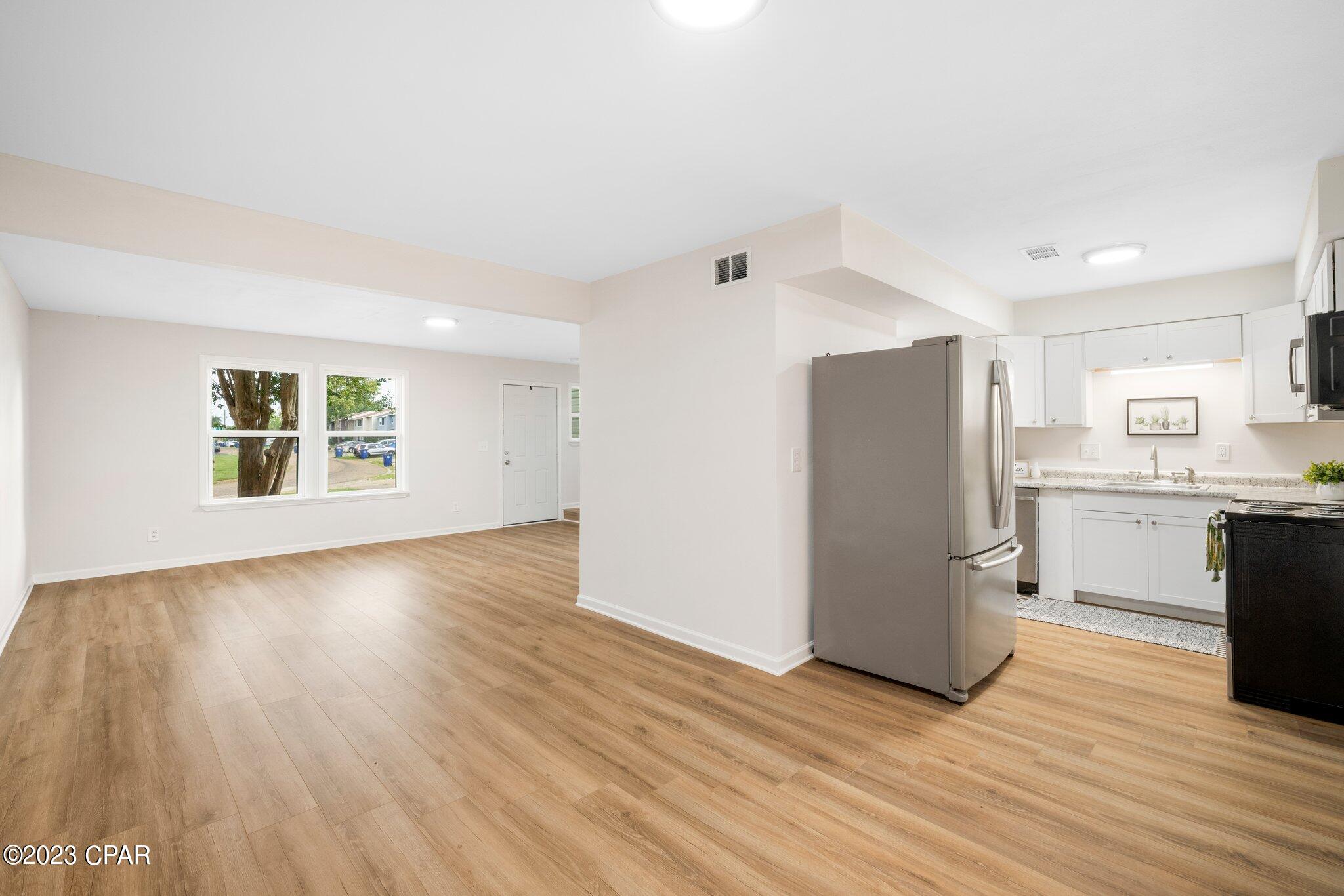 Venetian Villa - Residential