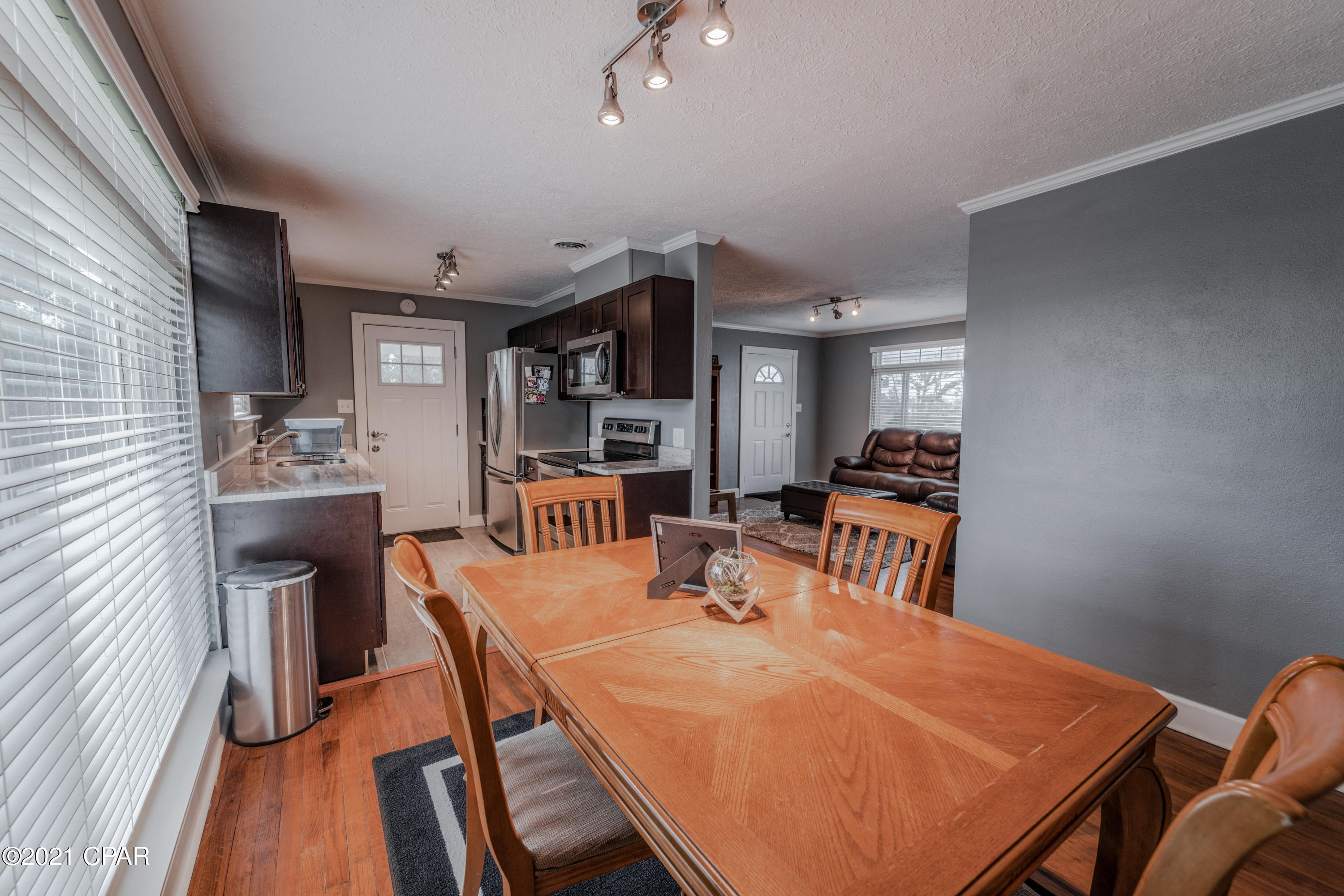 Forest Park 1st Add - Residential