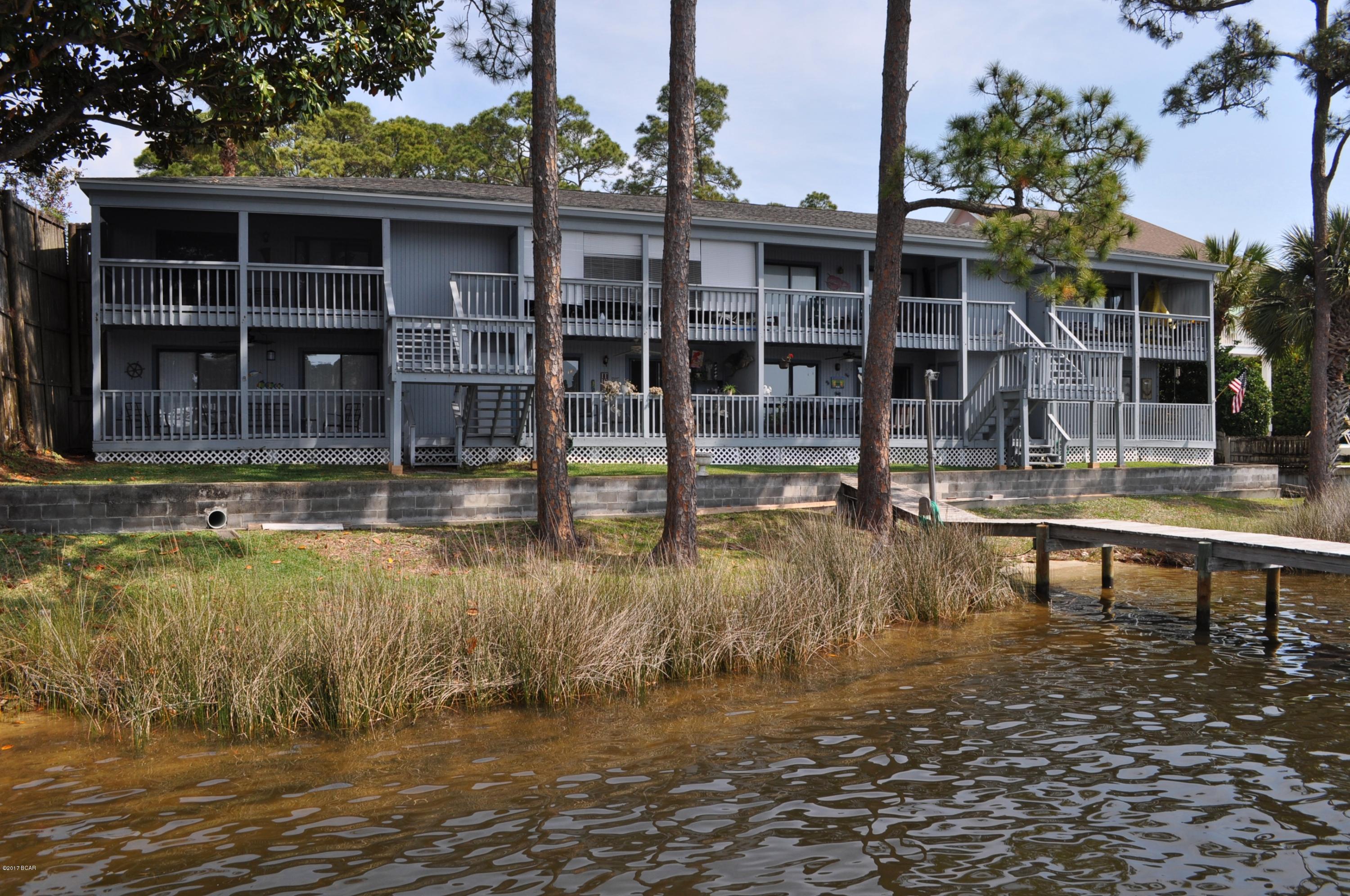 Quarter Deck Condo. - Residential