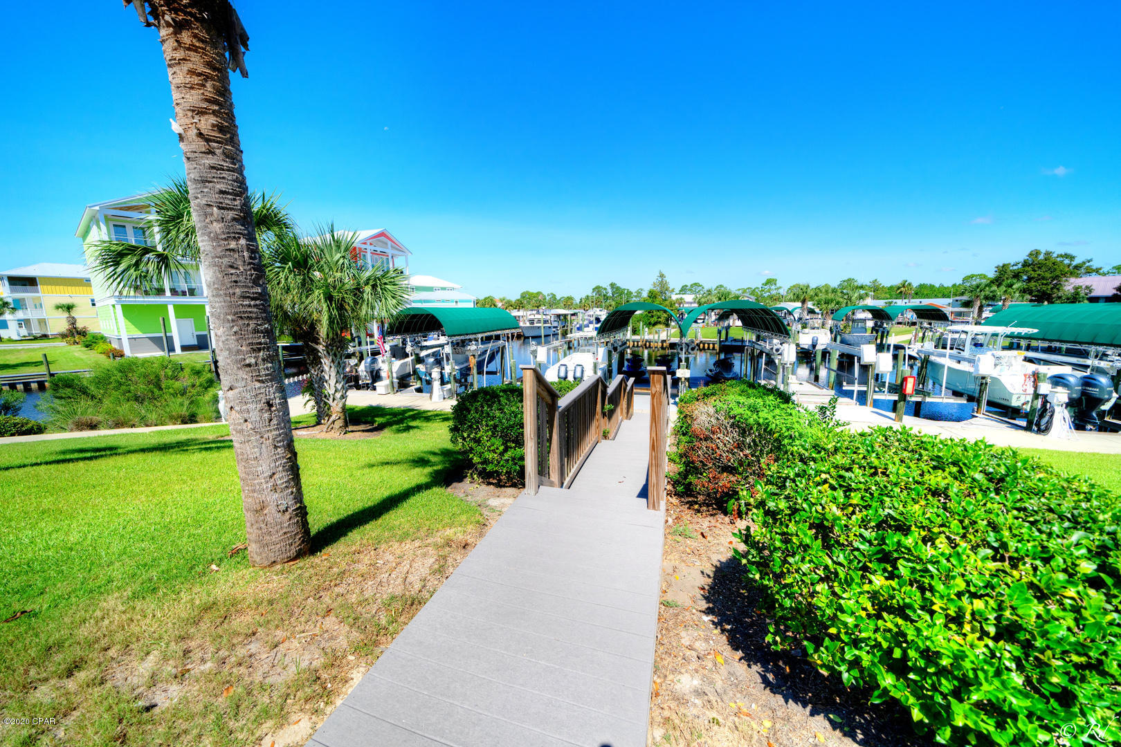 Hibiscus By The Bay - Residential