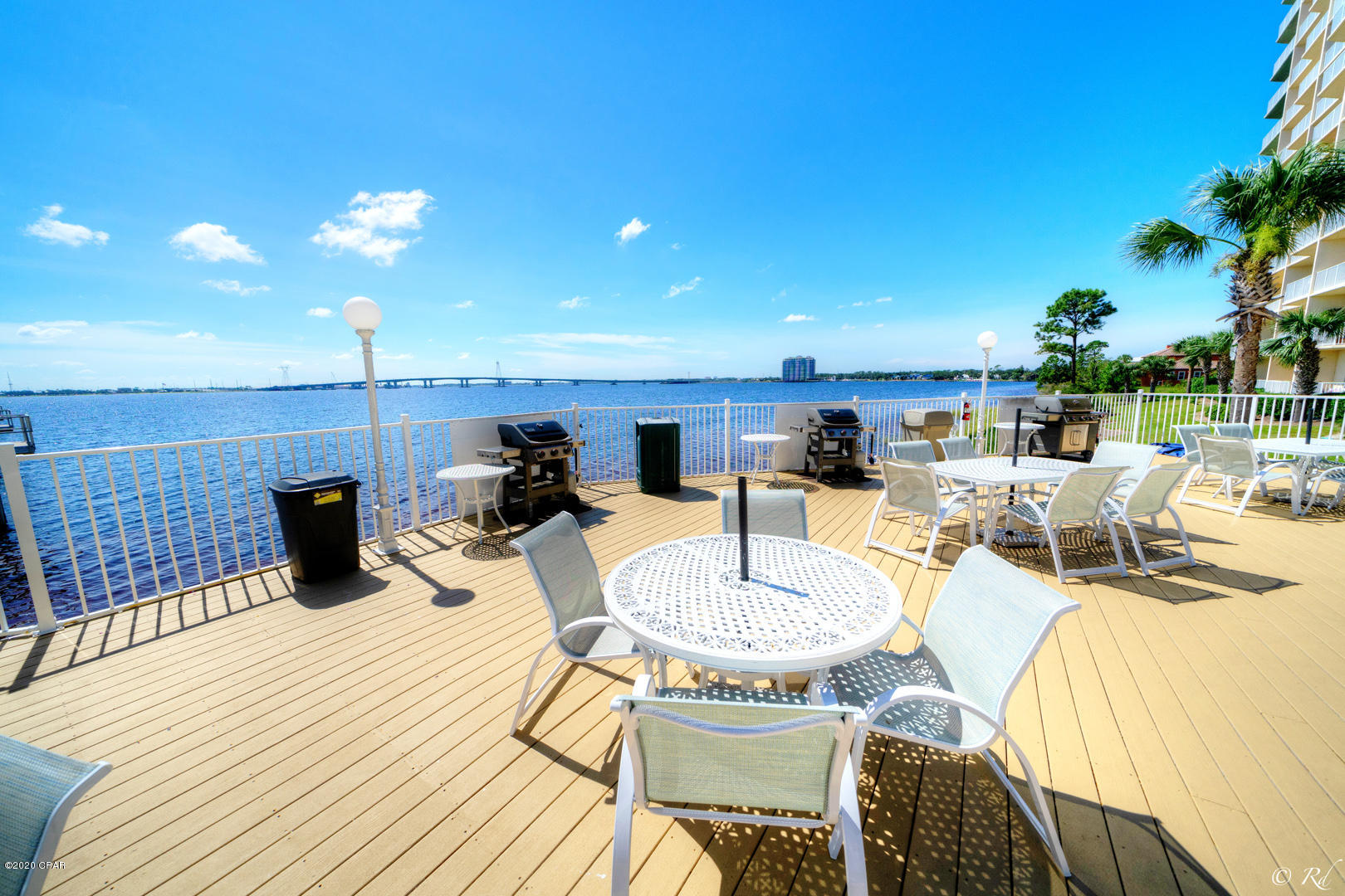 Hibiscus By The Bay - Residential