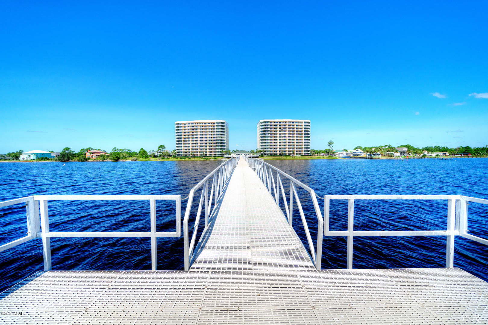 Hibiscus By The Bay - Residential