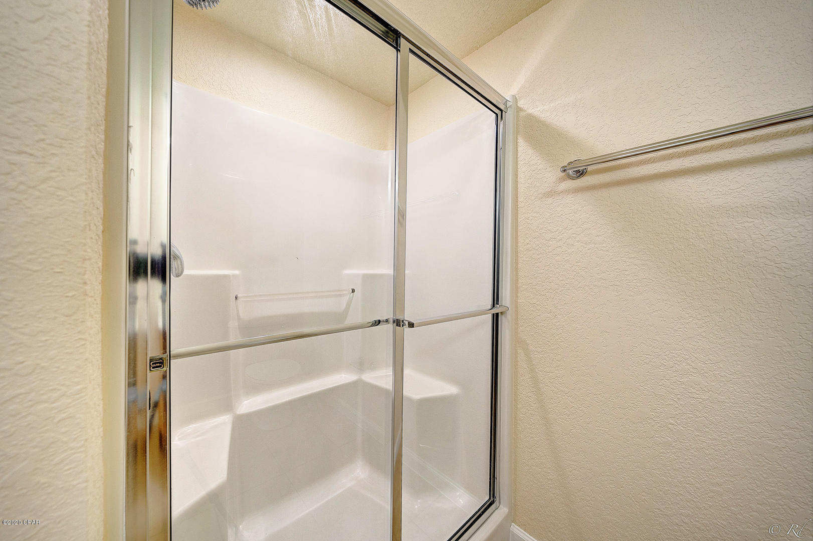 Hibiscus By The Bay - Residential