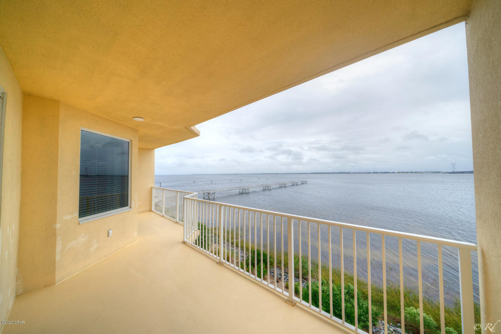 Hibiscus By The Bay - Residential