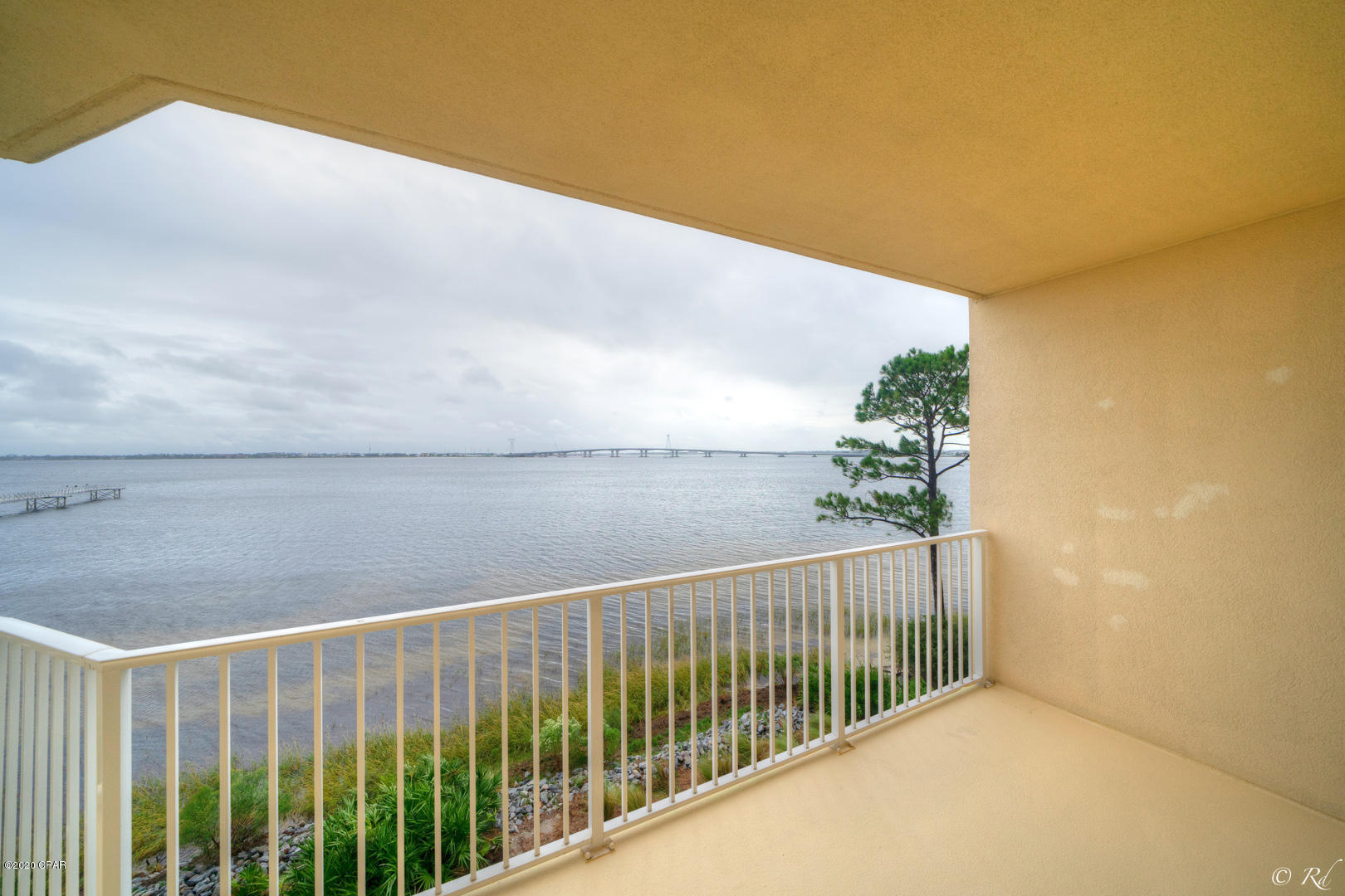 Hibiscus By The Bay - Residential