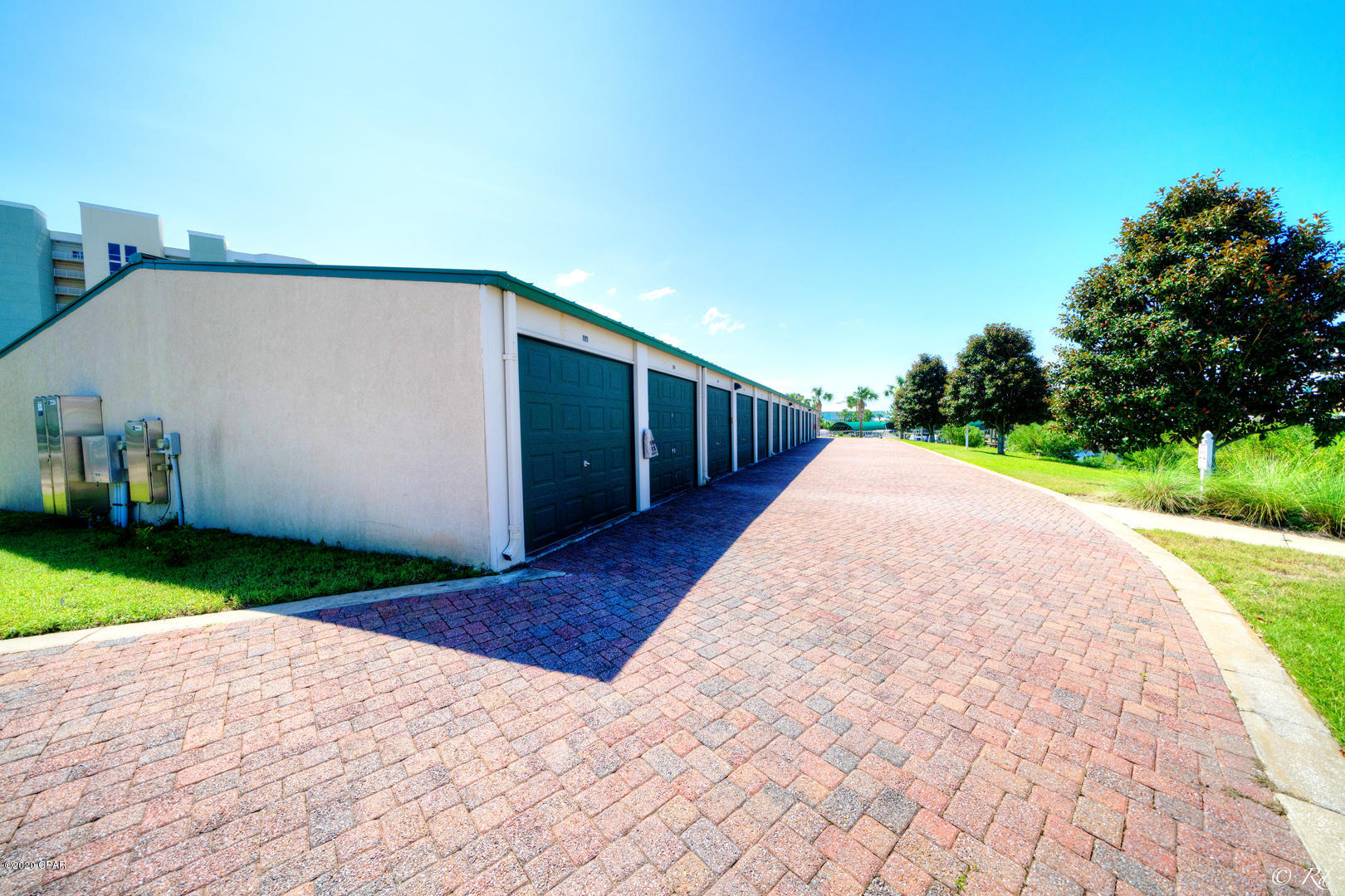 Hibiscus By The Bay - Residential