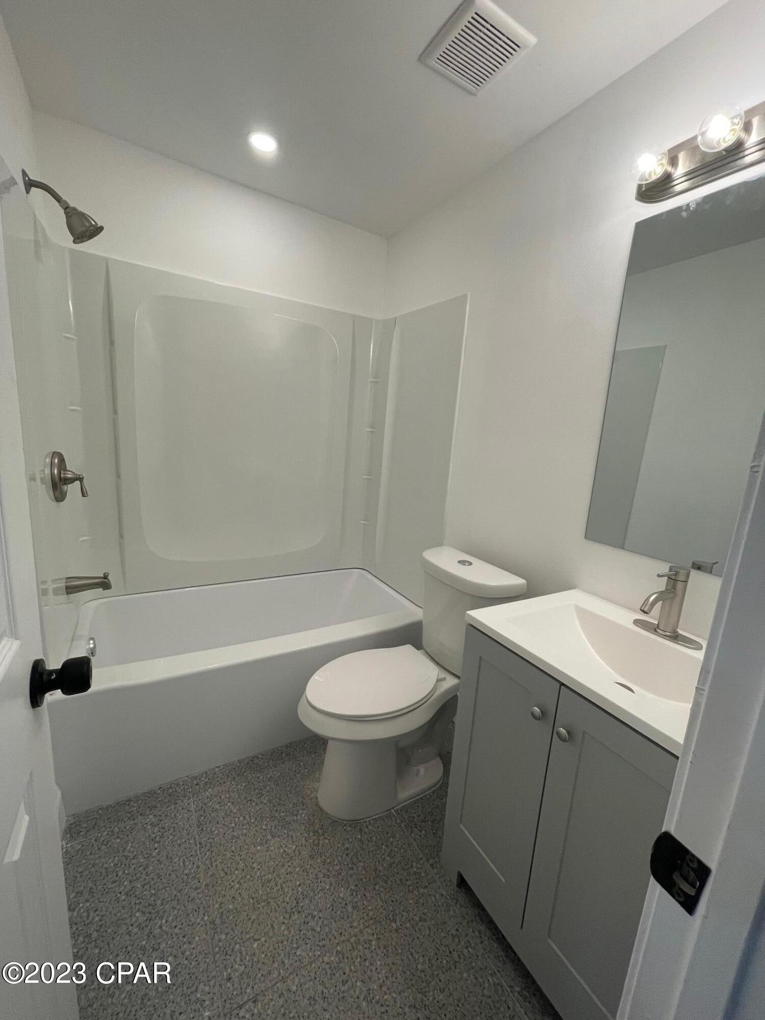 Pinnacle Pines Estate - Residential