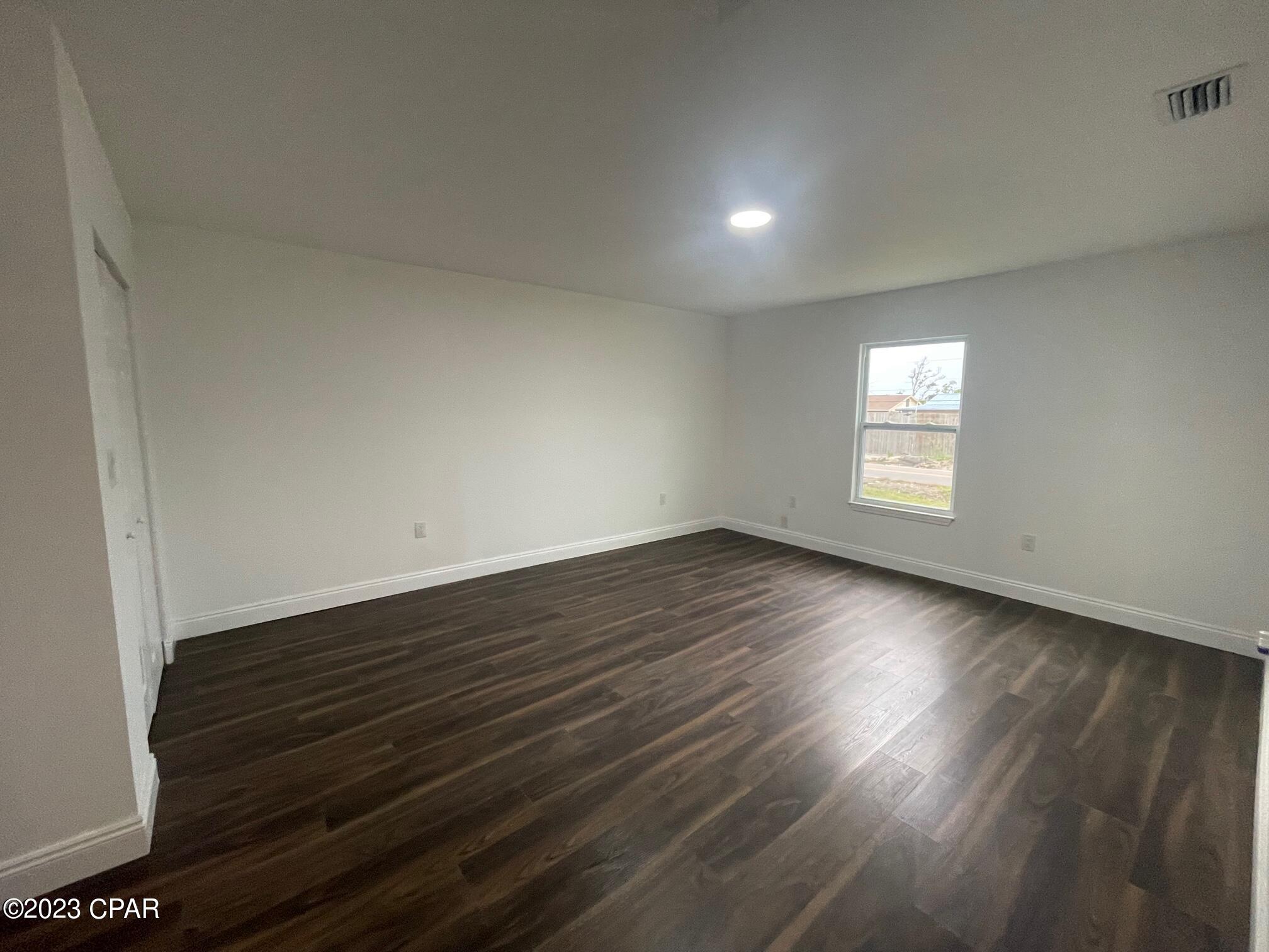 Pinnacle Pines Estate - Residential