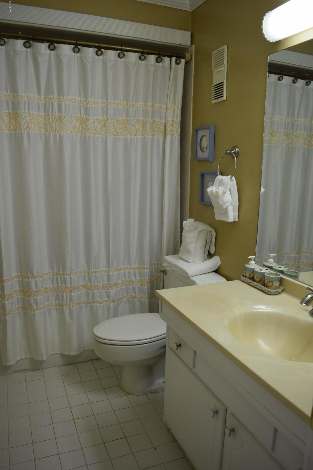 Regency Towers - Residential