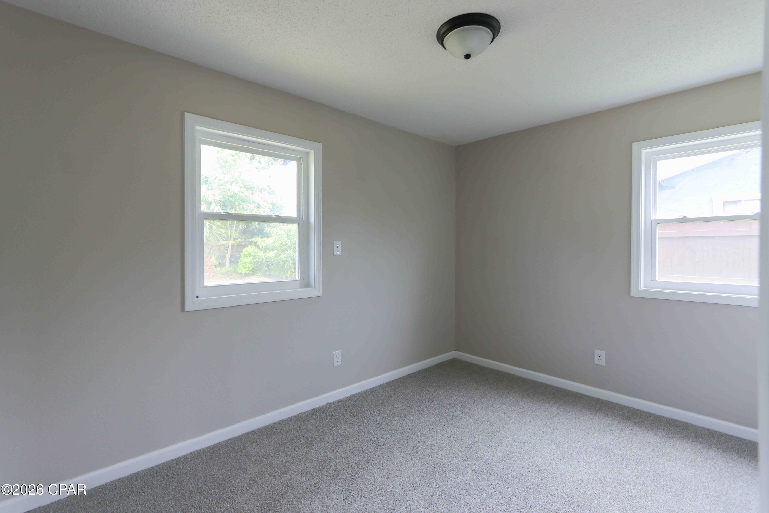 Hentz 1st Add Unit B - Residential