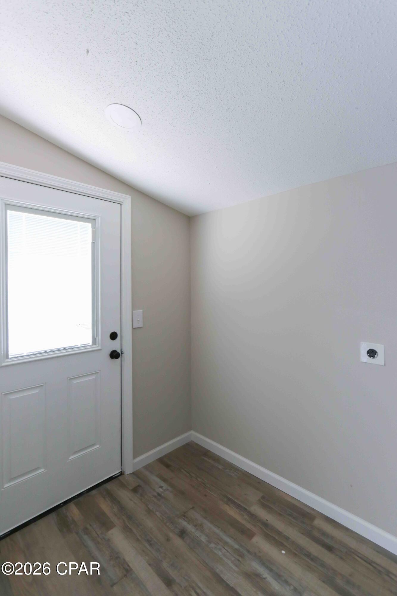 Hentz 1st Add Unit B - Residential