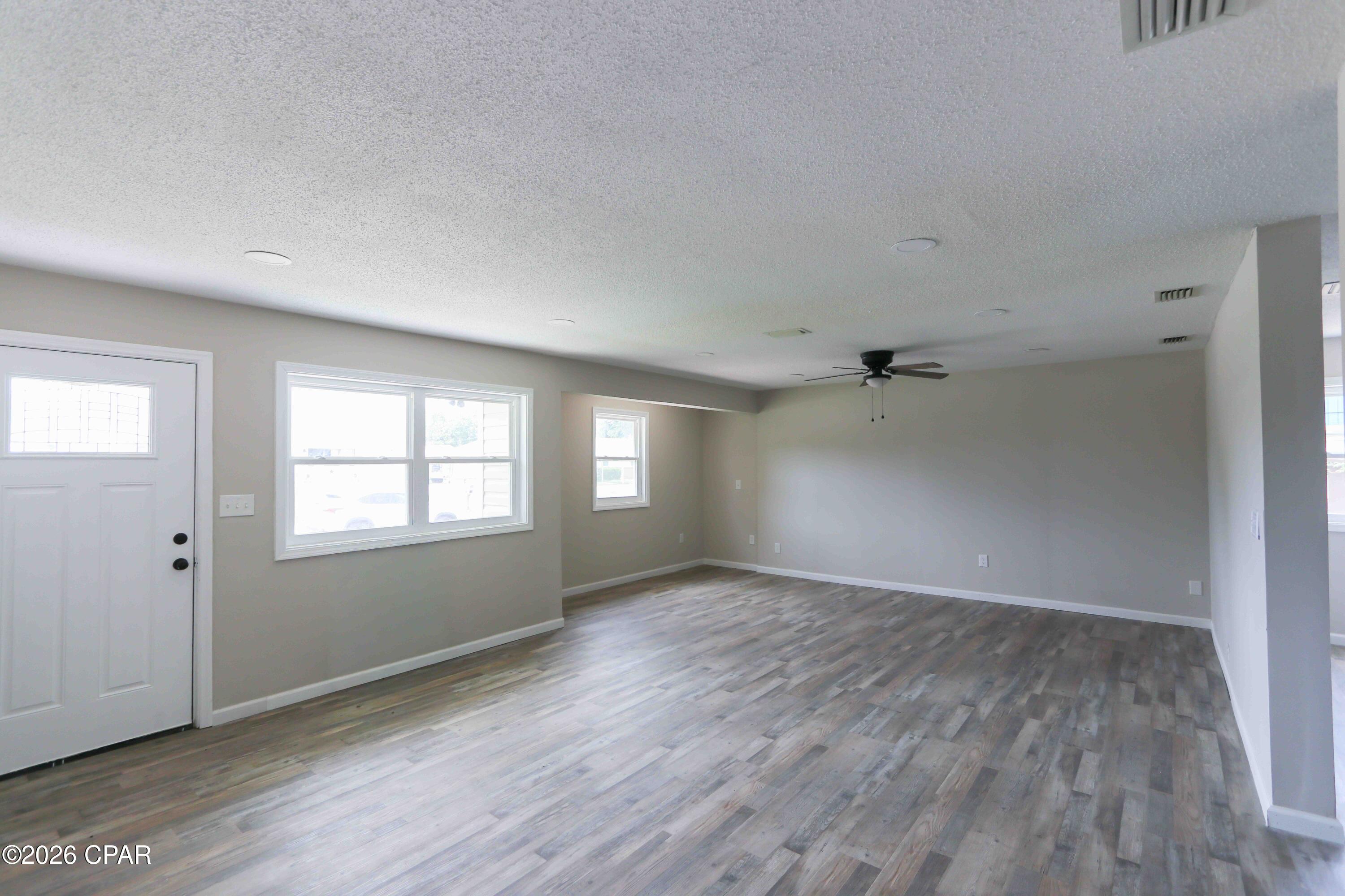 Hentz 1st Add Unit B - Residential