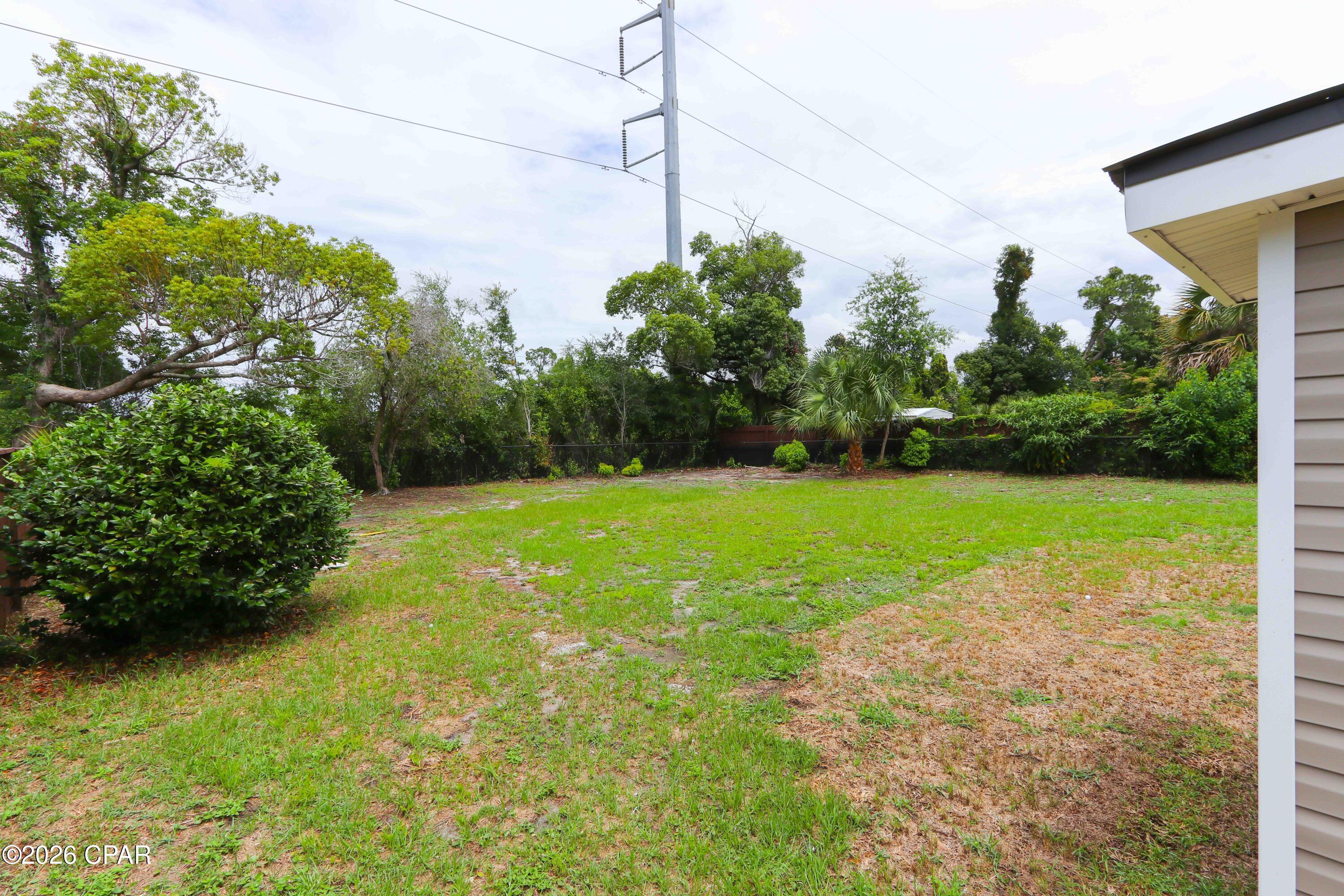 Hentz 1st Add Unit B - Residential