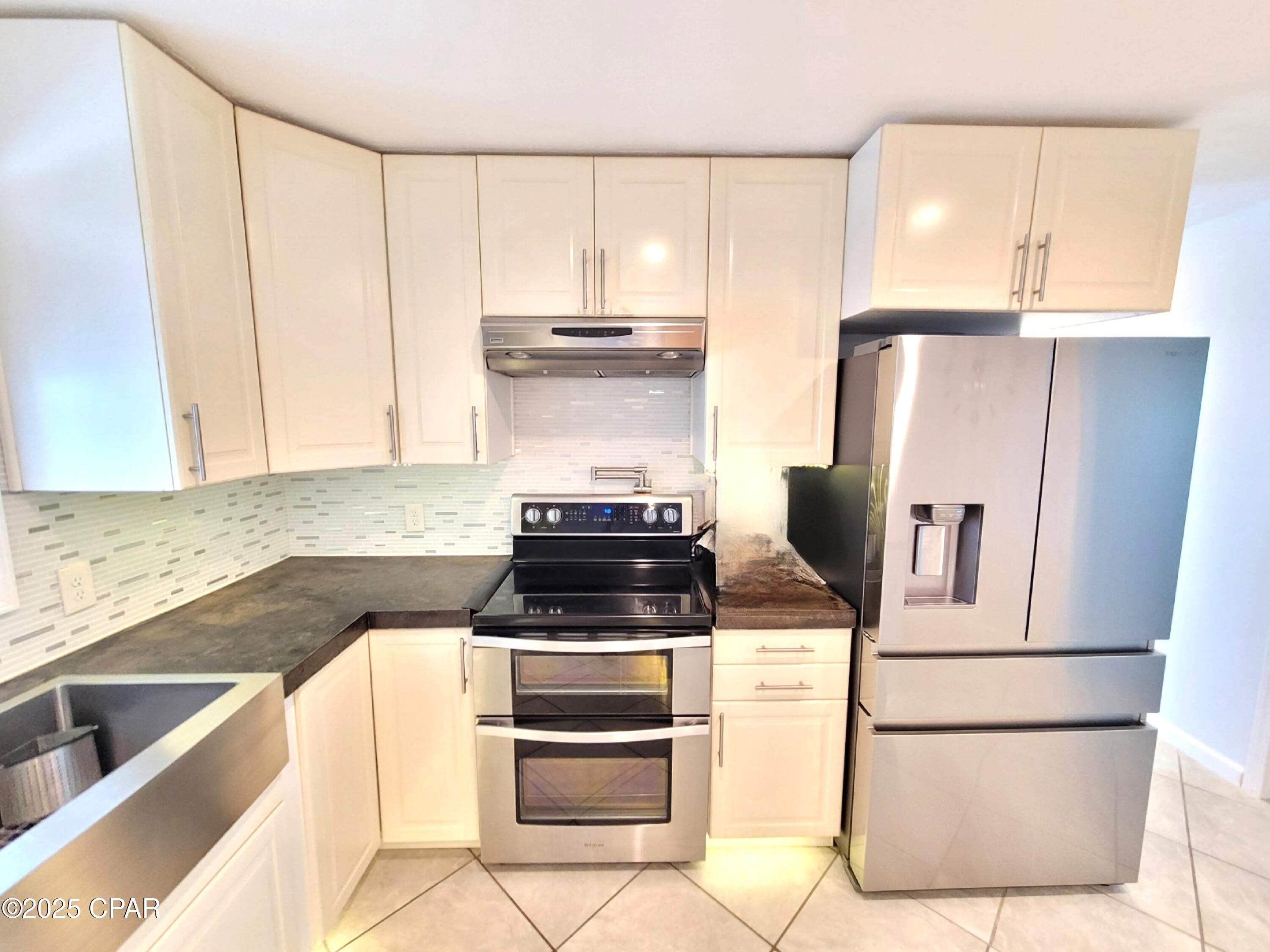 Belaire Estates Replat - Residential Lease