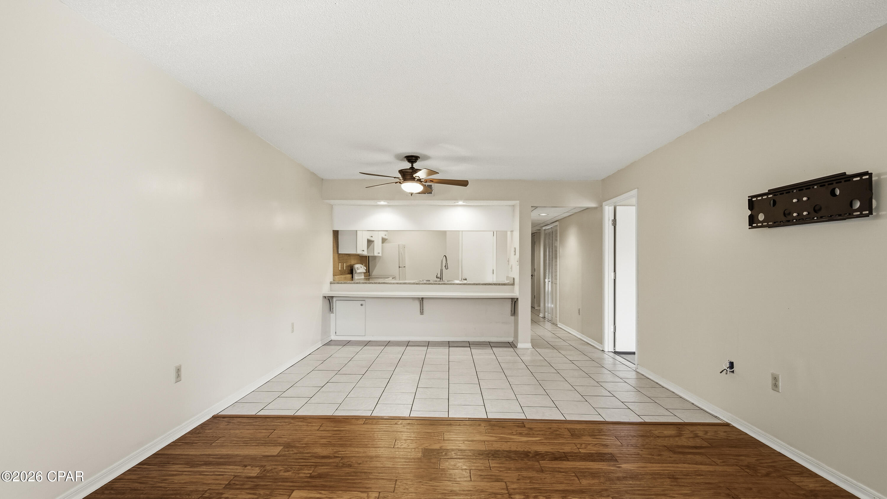 Forest Hills Tennis Villas - Residential