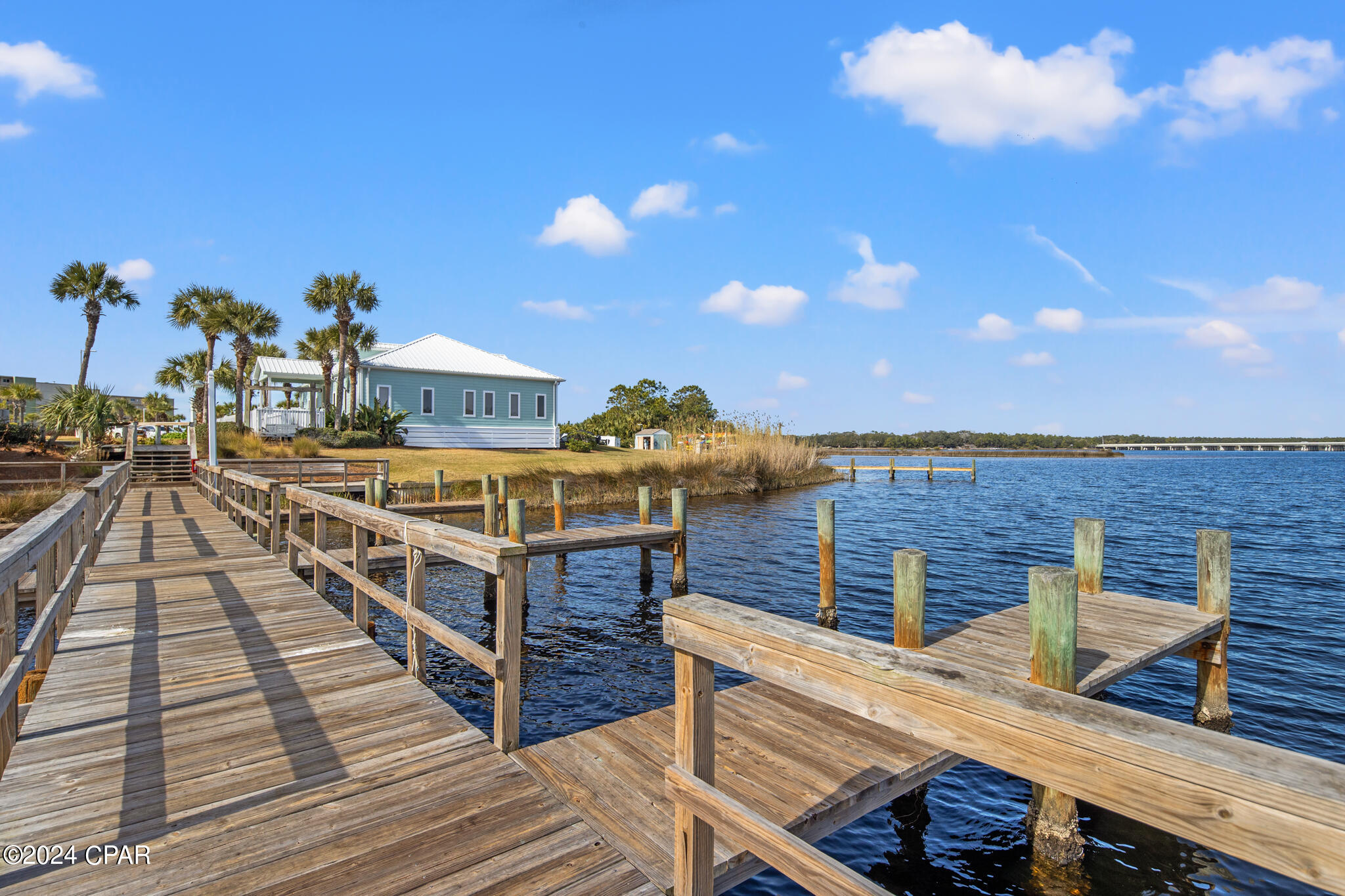 Pinnacle Port - Residential