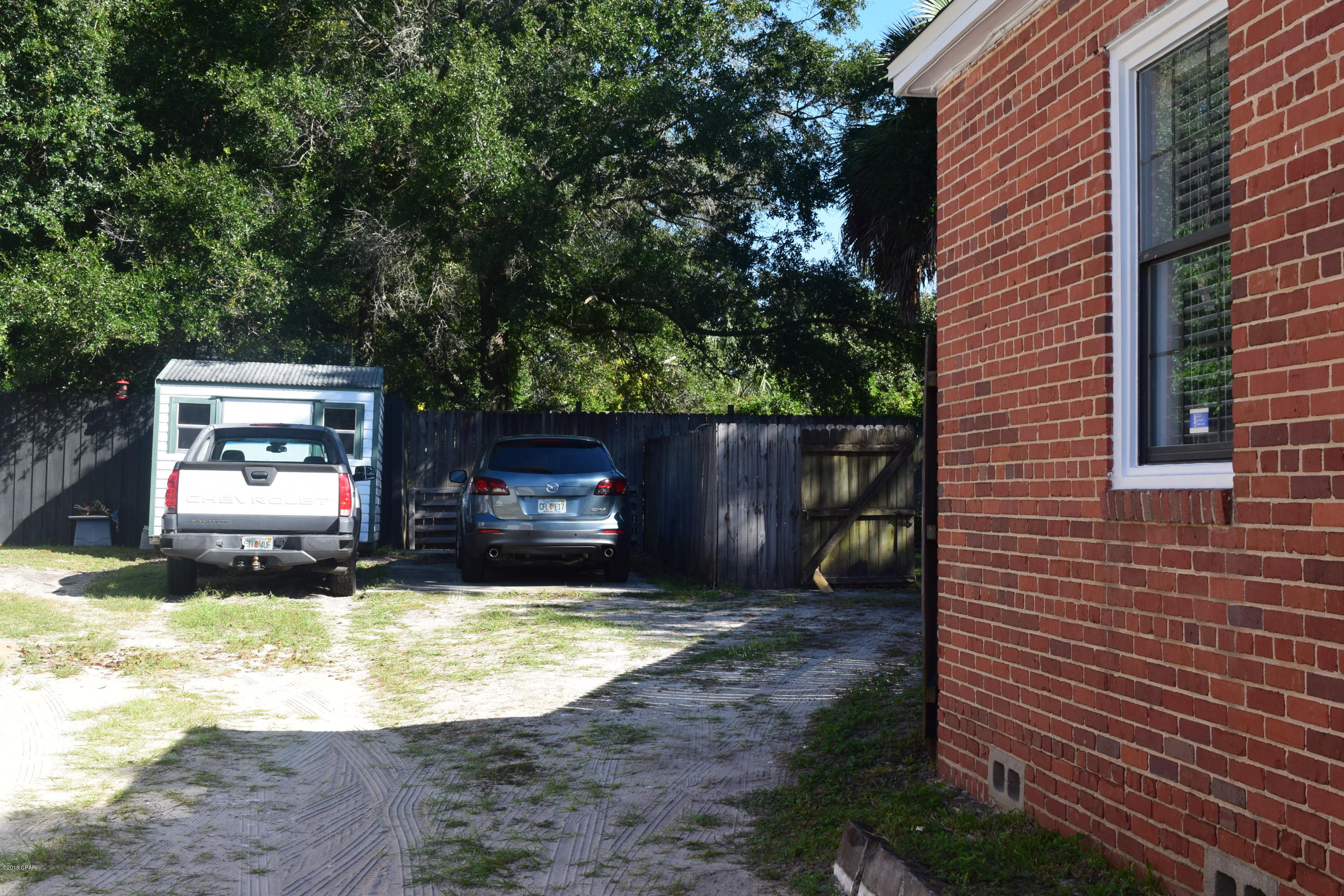 Oakland Terrace Add - Residential