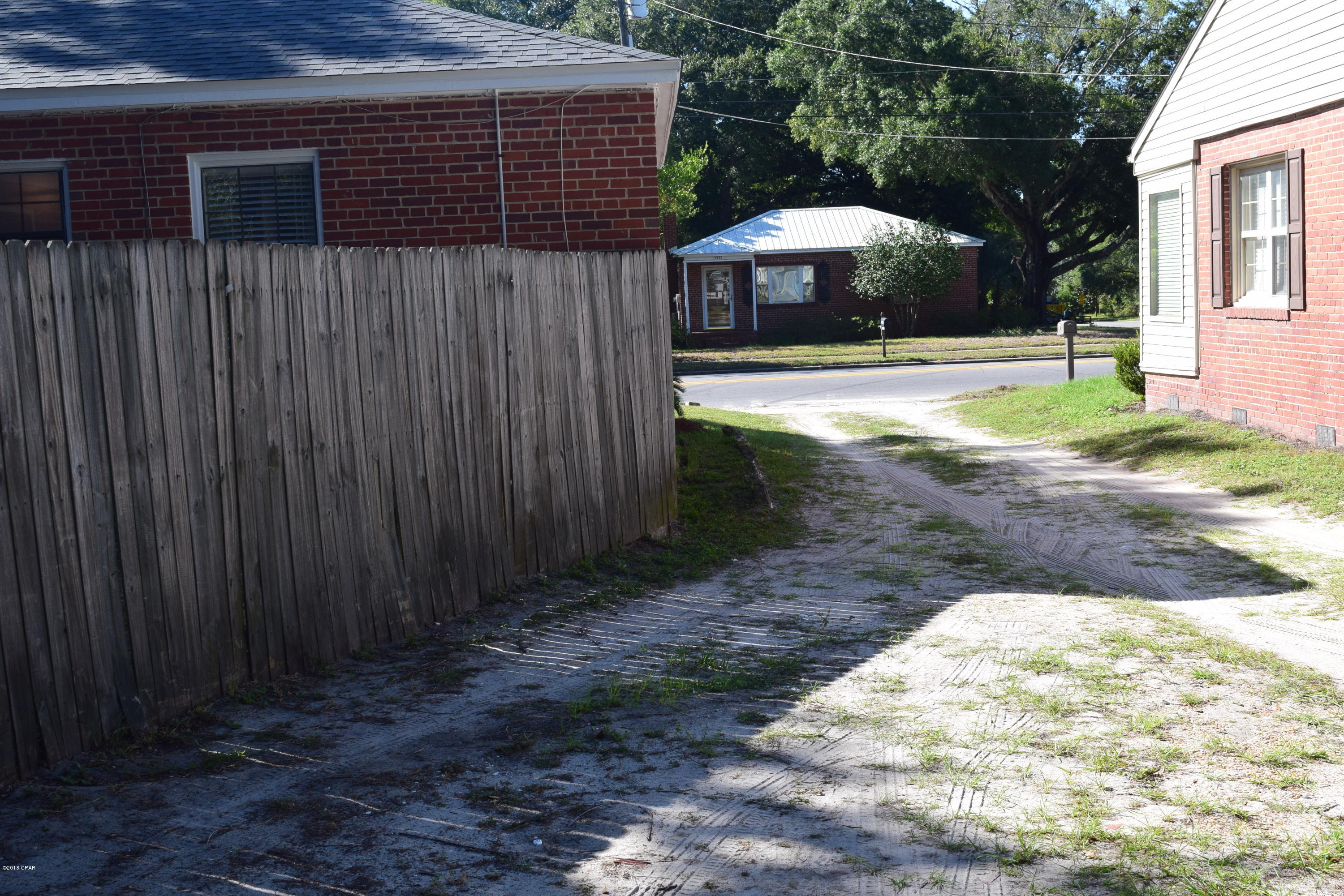 Oakland Terrace Add - Residential