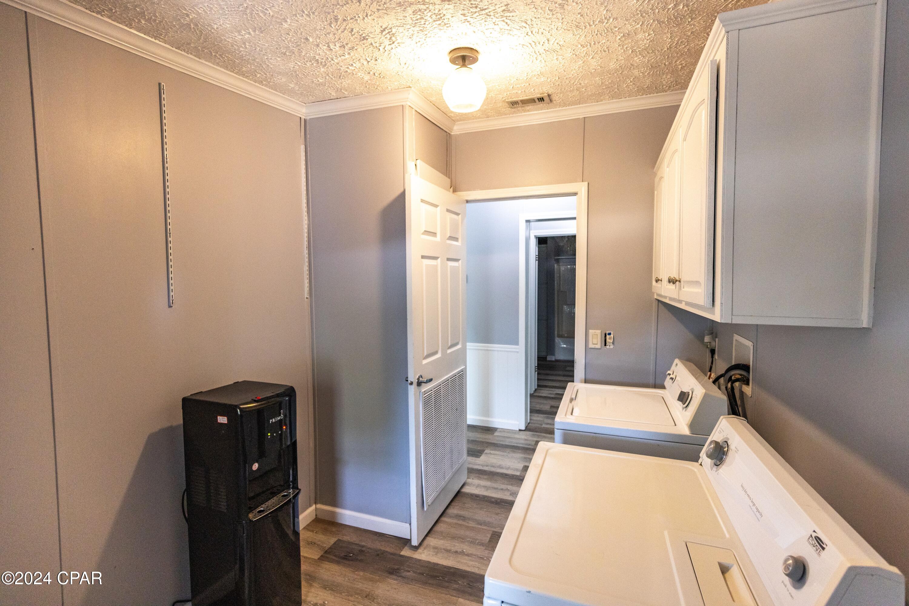 Crestview Heights - Residential Lease