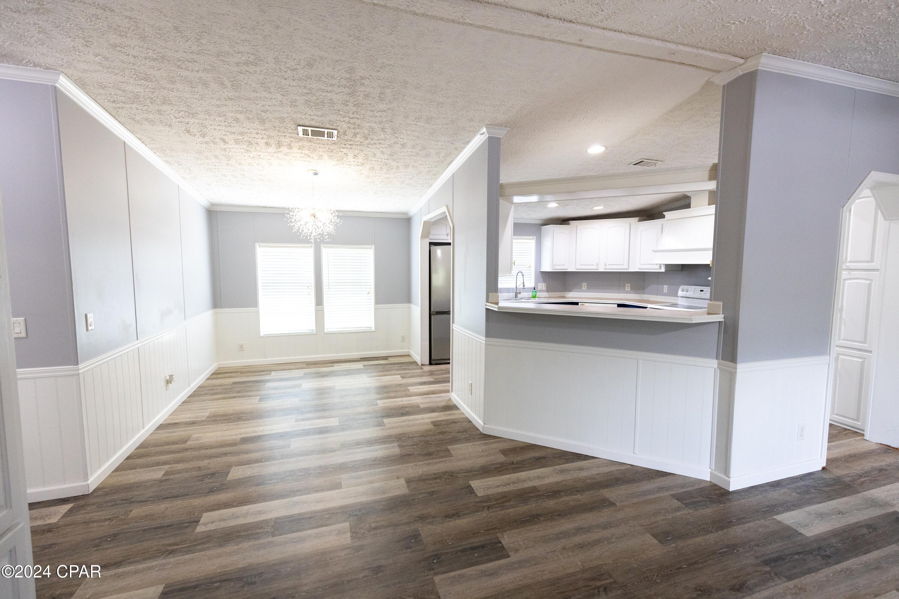 Crestview Heights - Residential Lease