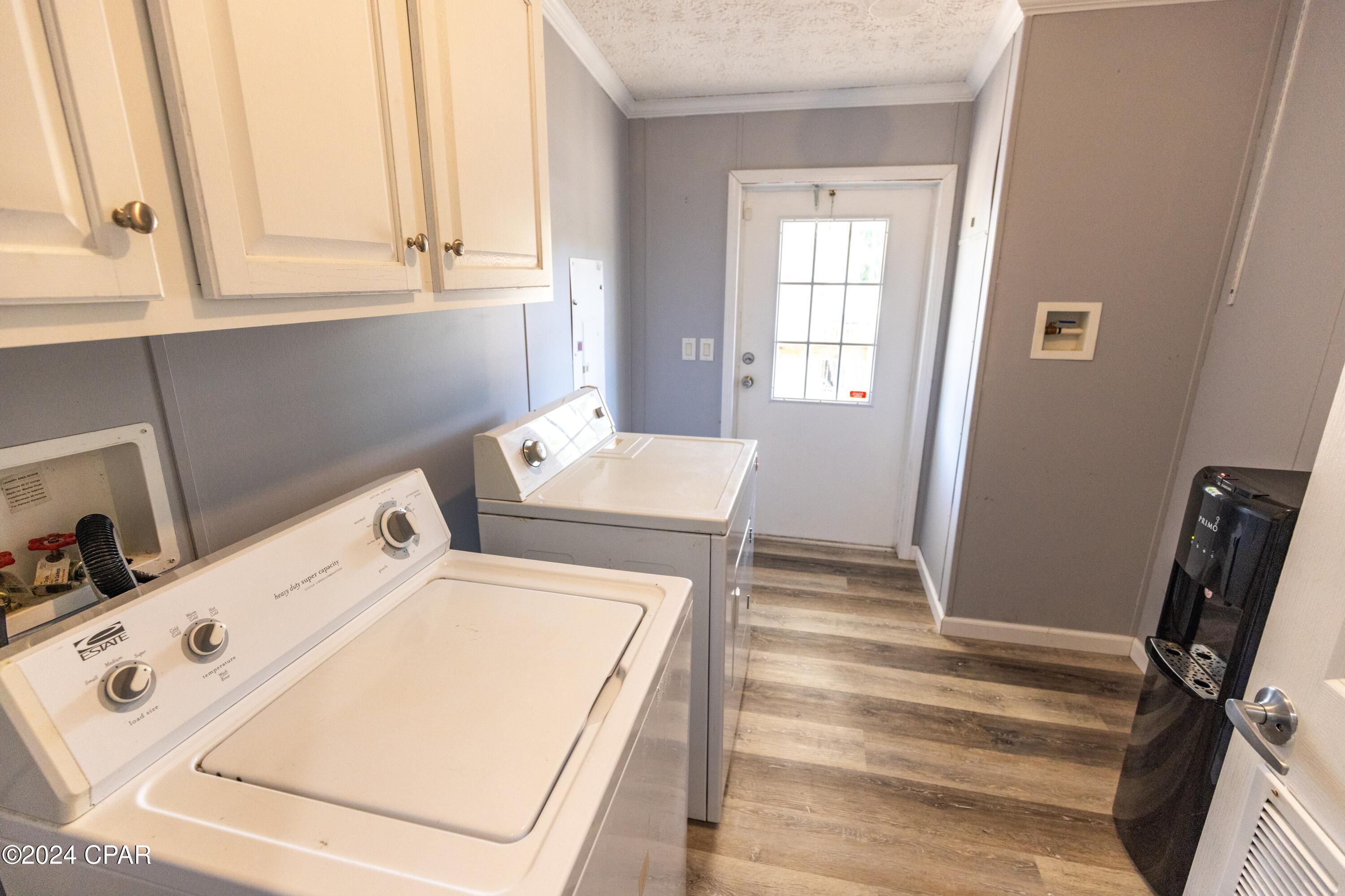 Crestview Heights - Residential Lease