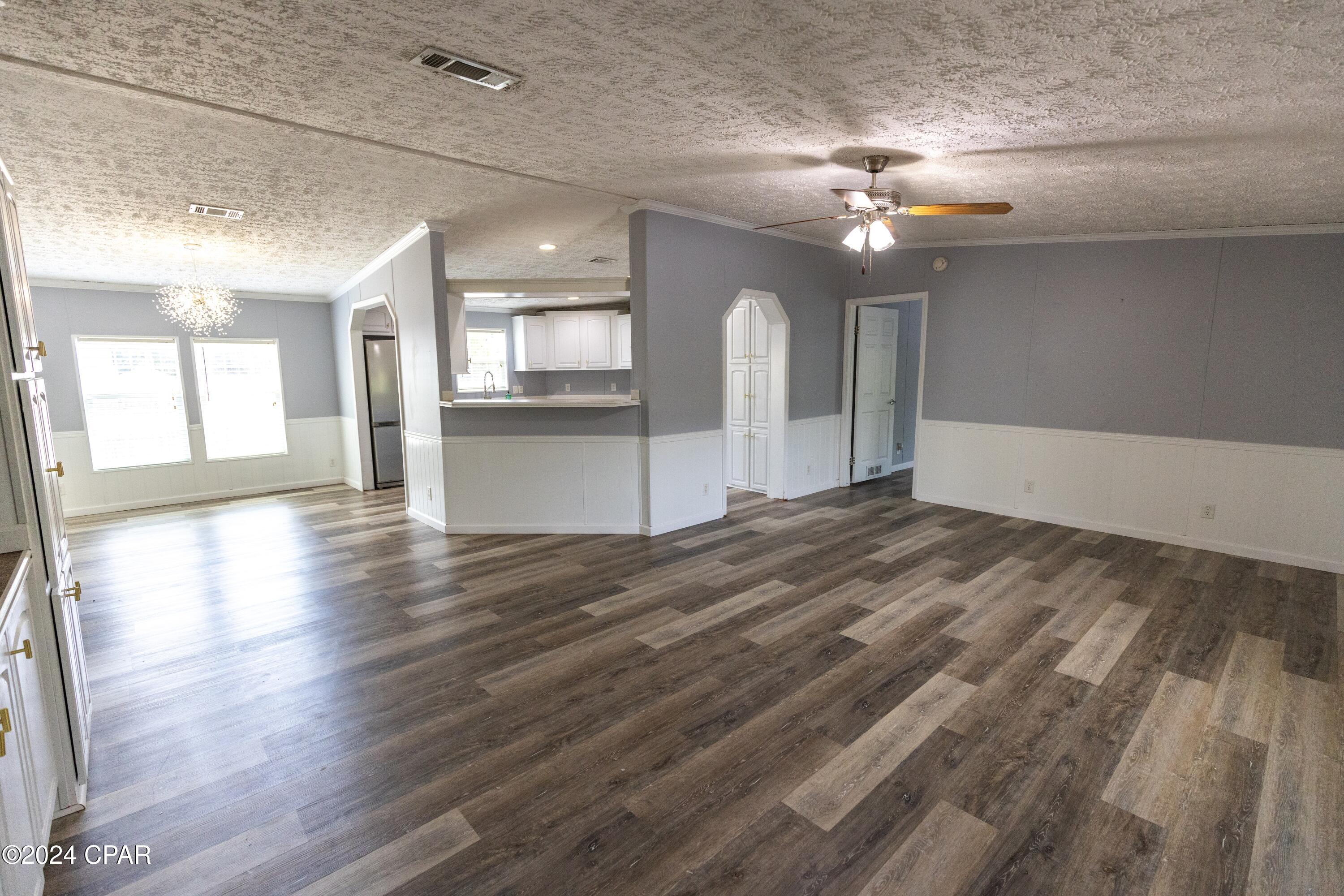 Crestview Heights - Residential Lease