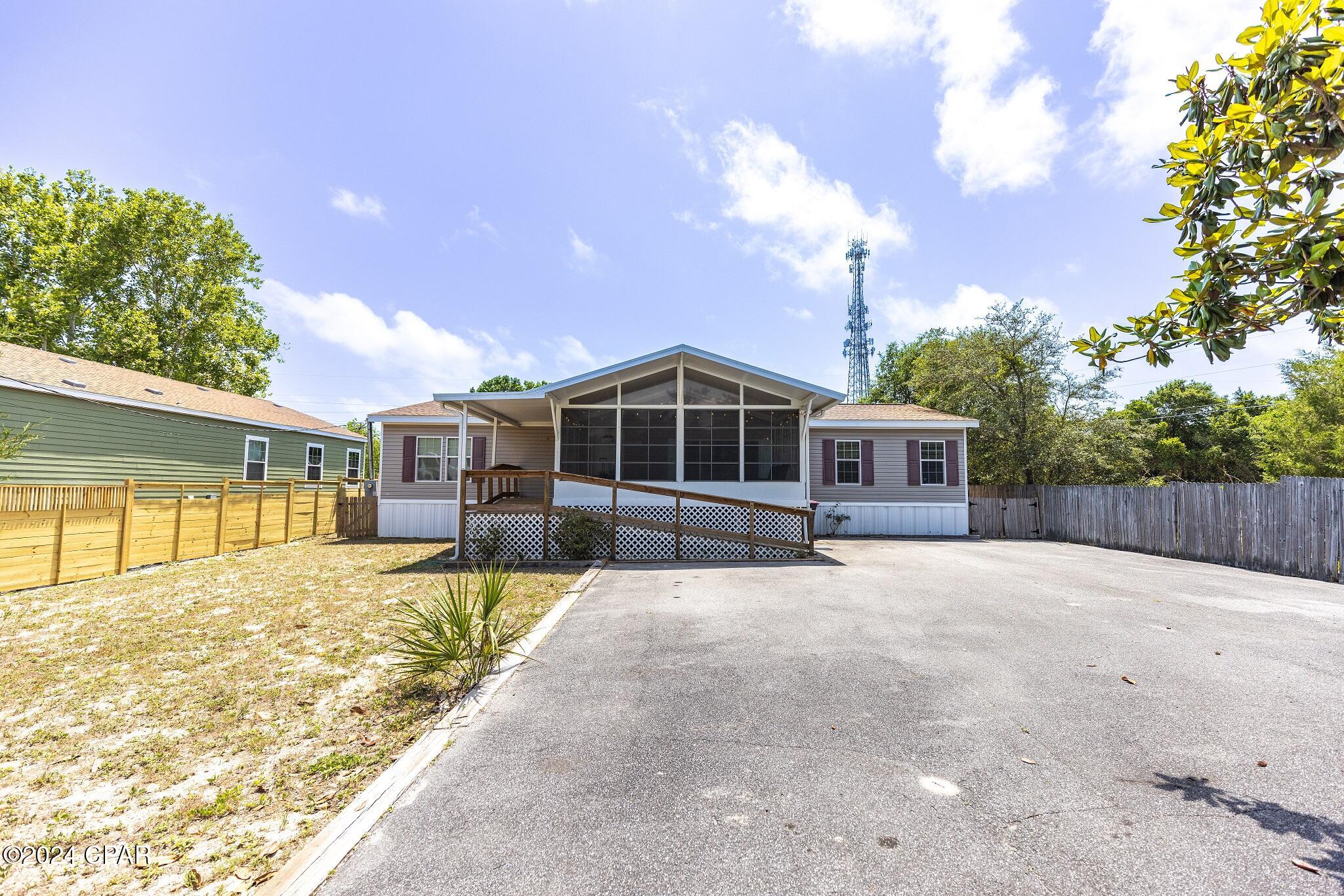 Crestview Heights - Residential Lease