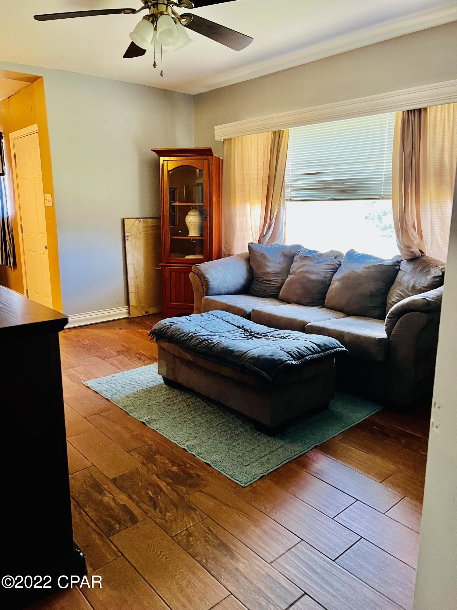 Hursts Replat - Residential