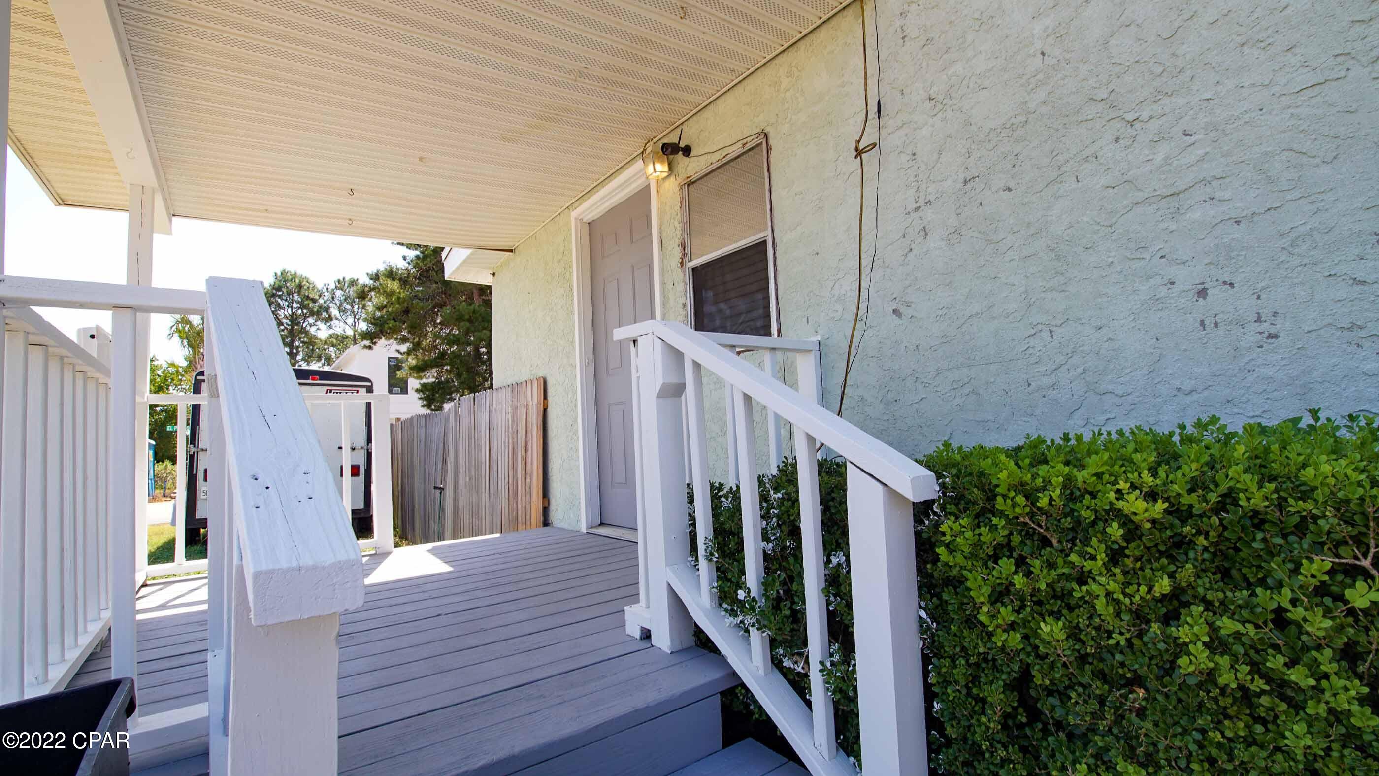 Laguna Beach Estates 6th Add - Residential