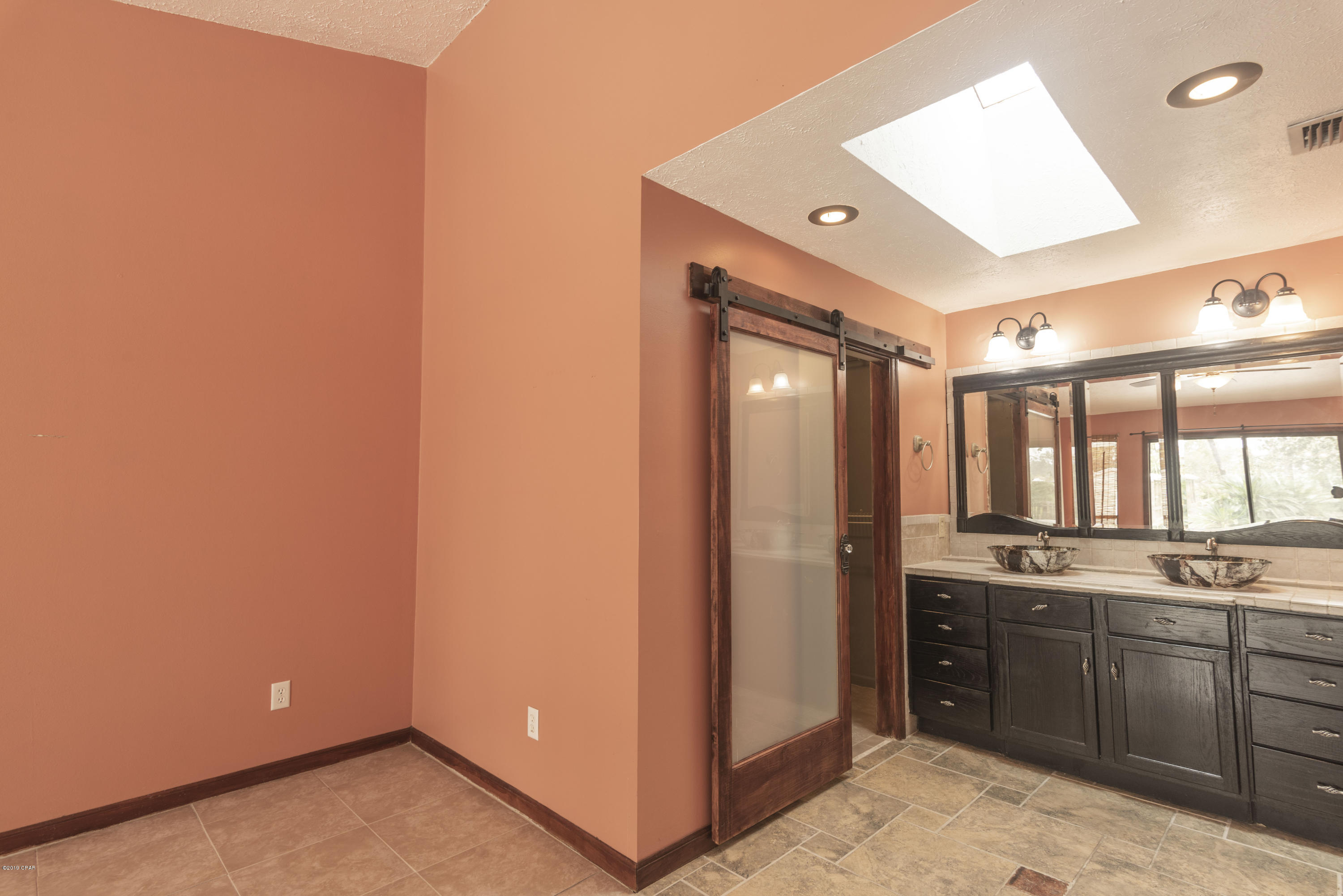 Colony Club - Residential