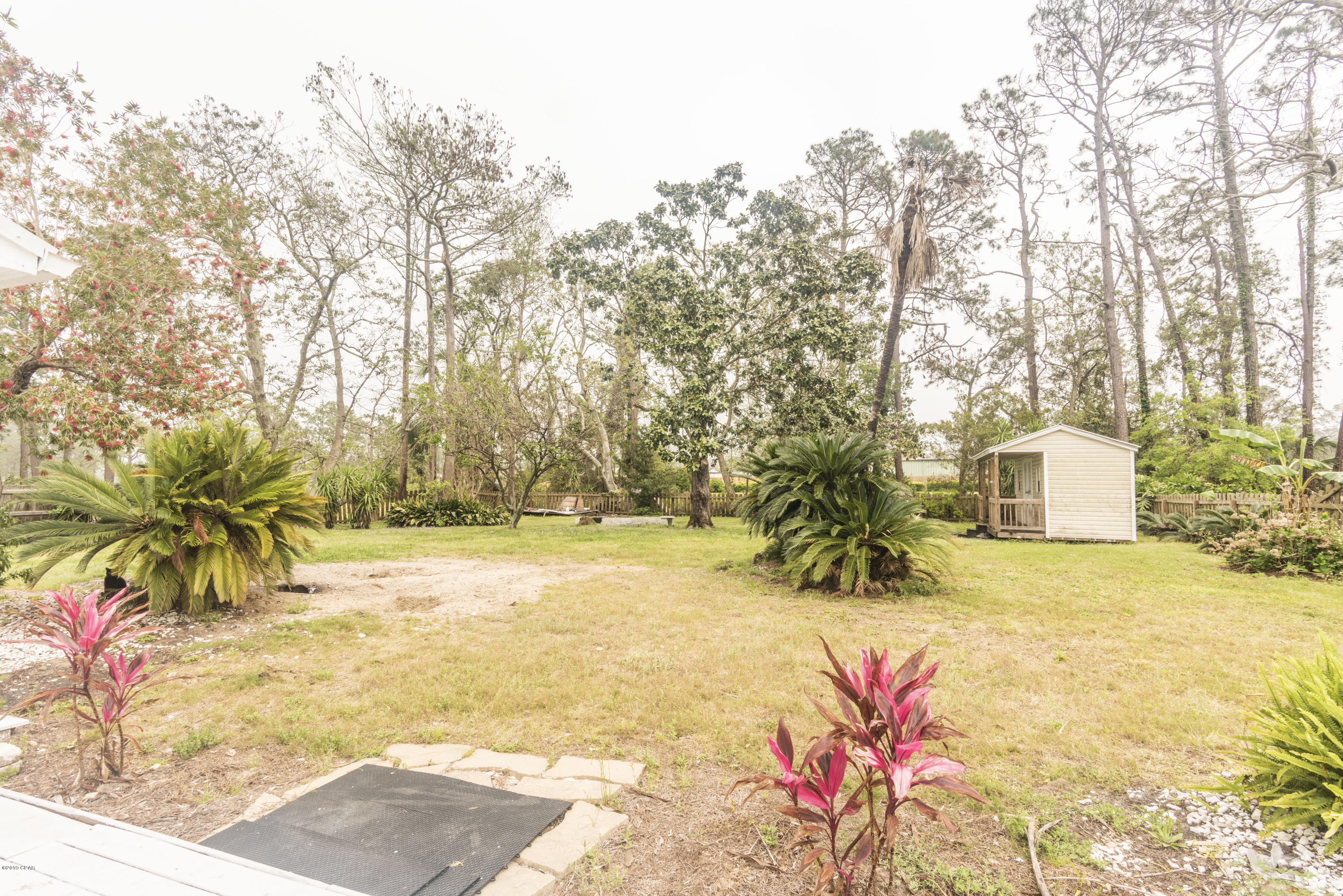 Colony Club - Residential