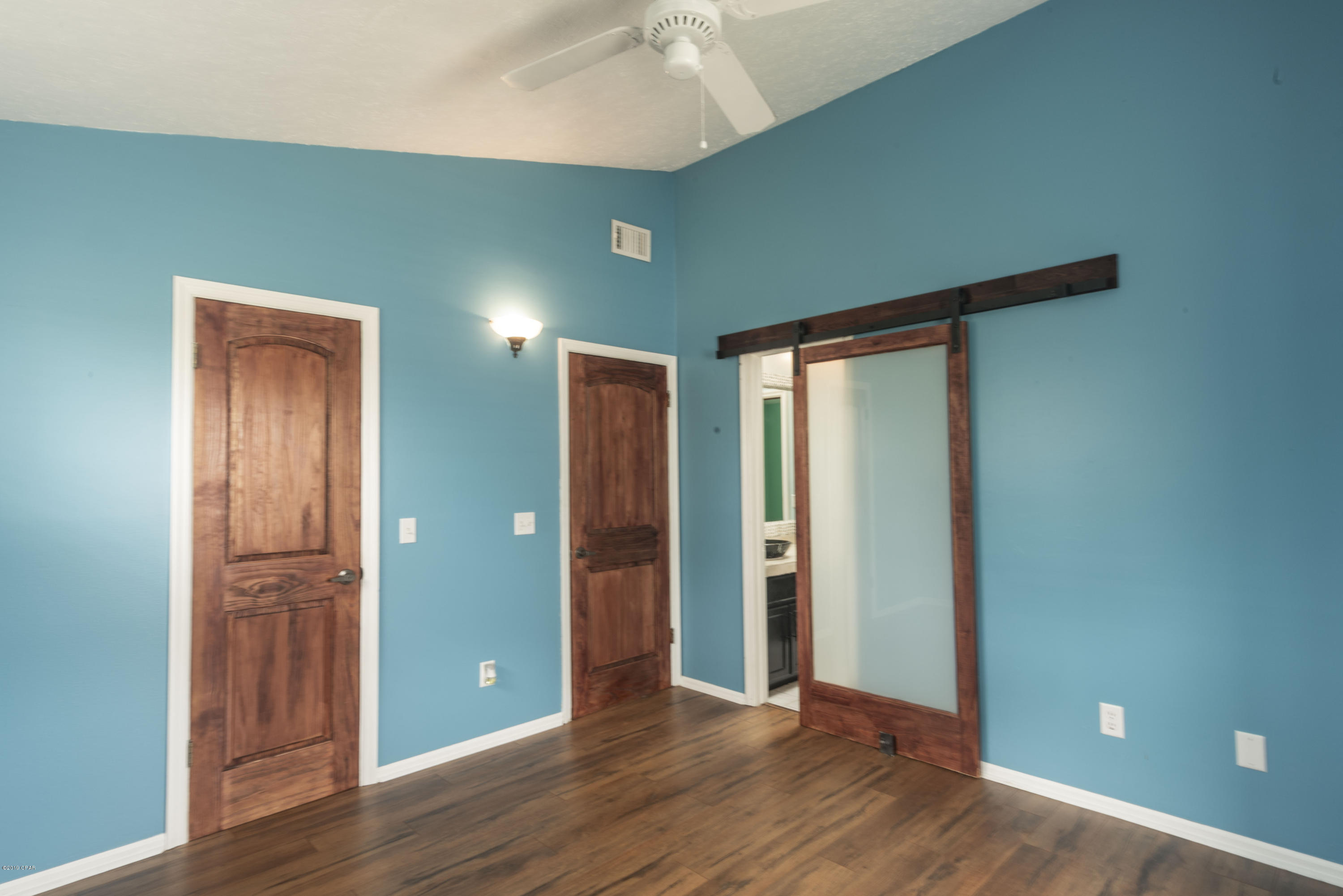 Colony Club - Residential