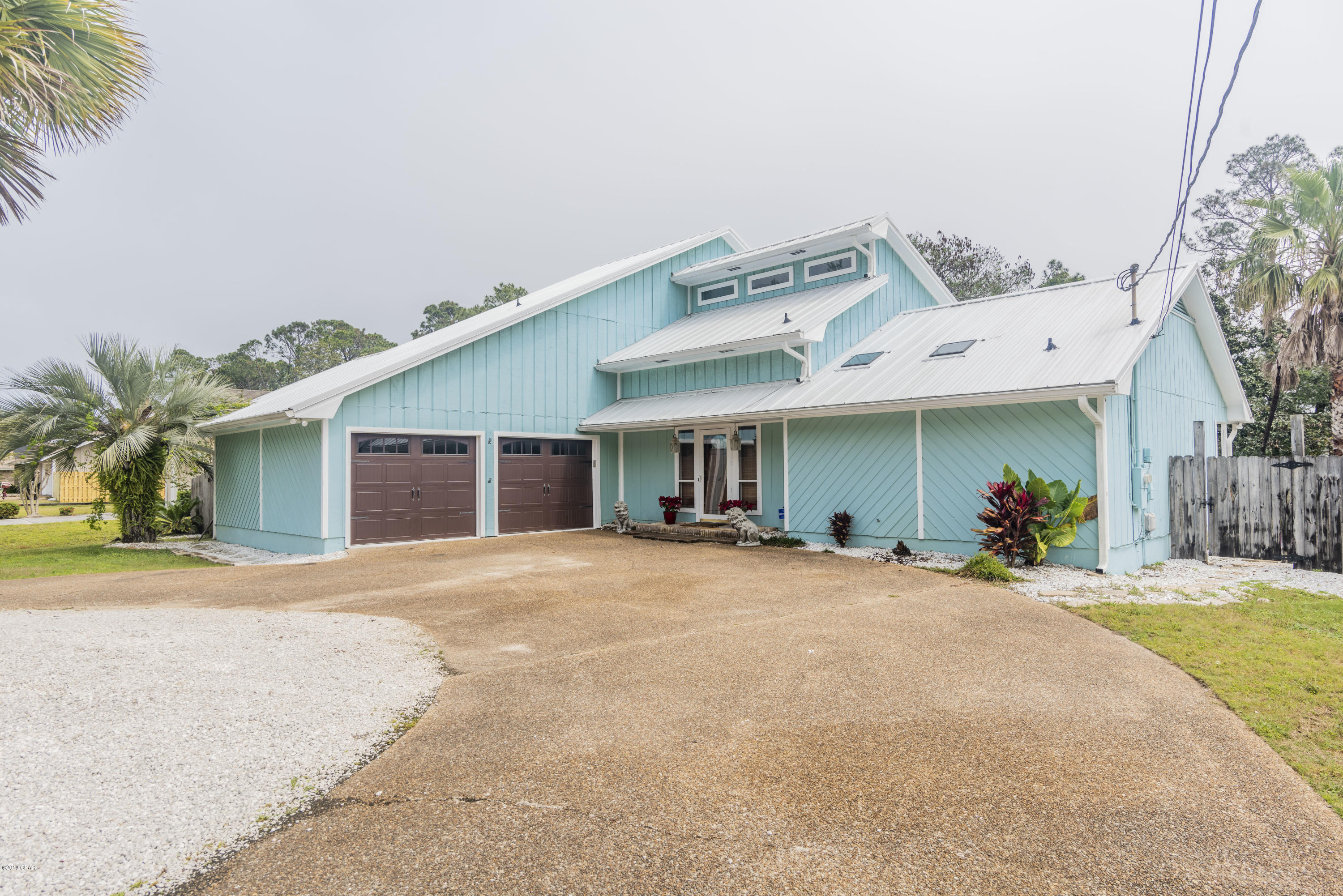 Colony Club - Residential