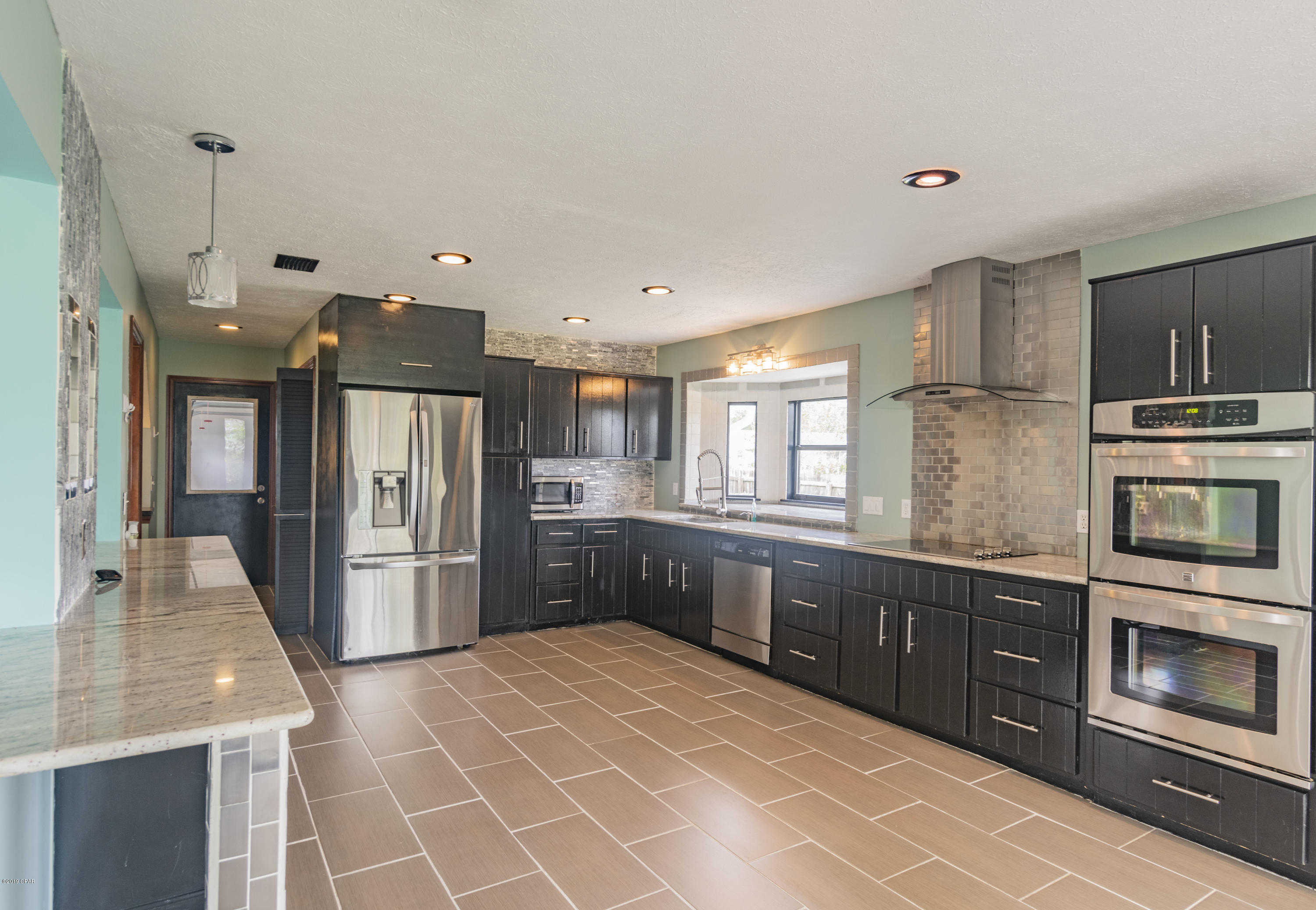 Colony Club - Residential