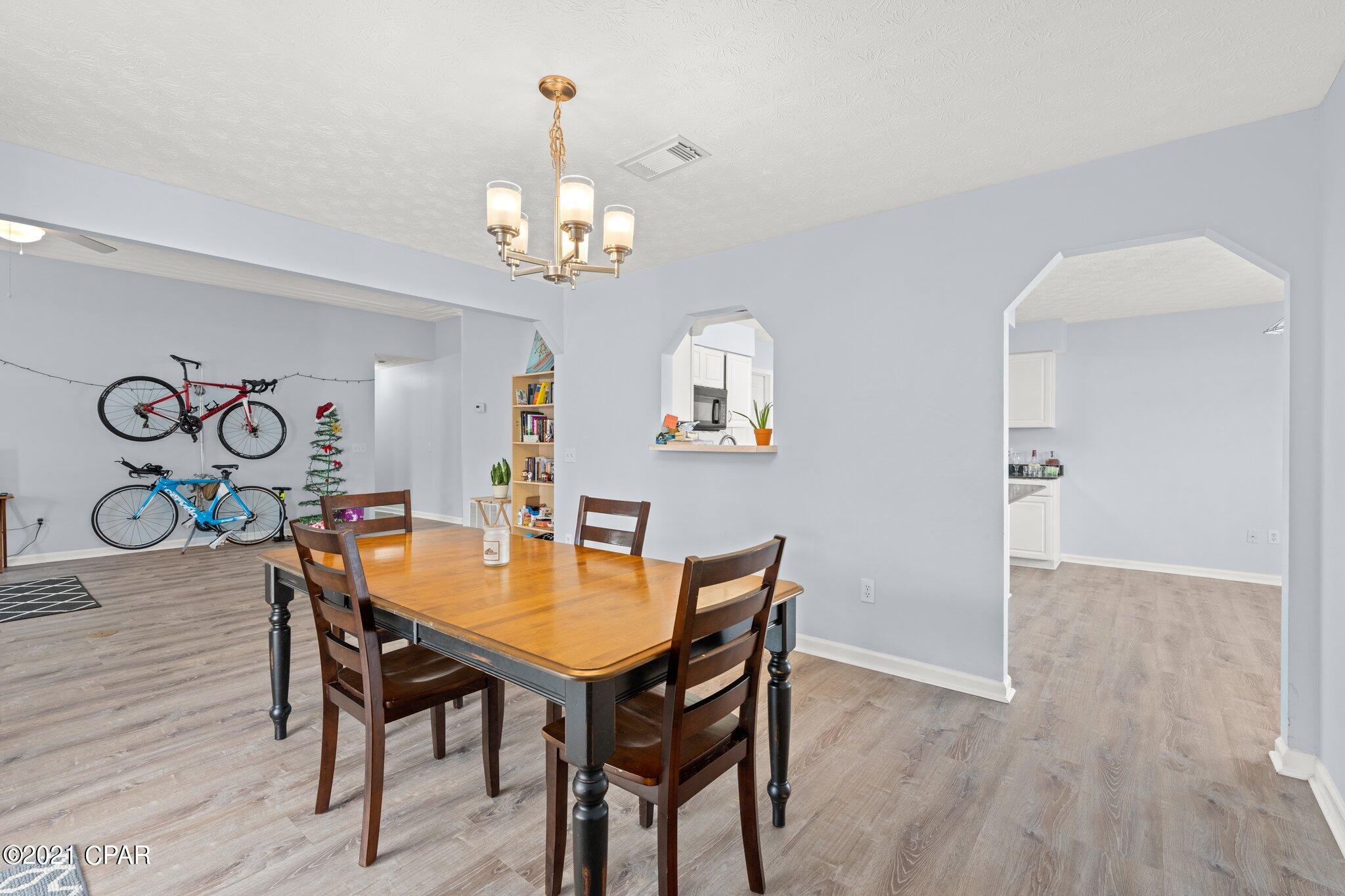 North Lagoon Oaks 8th - Residential