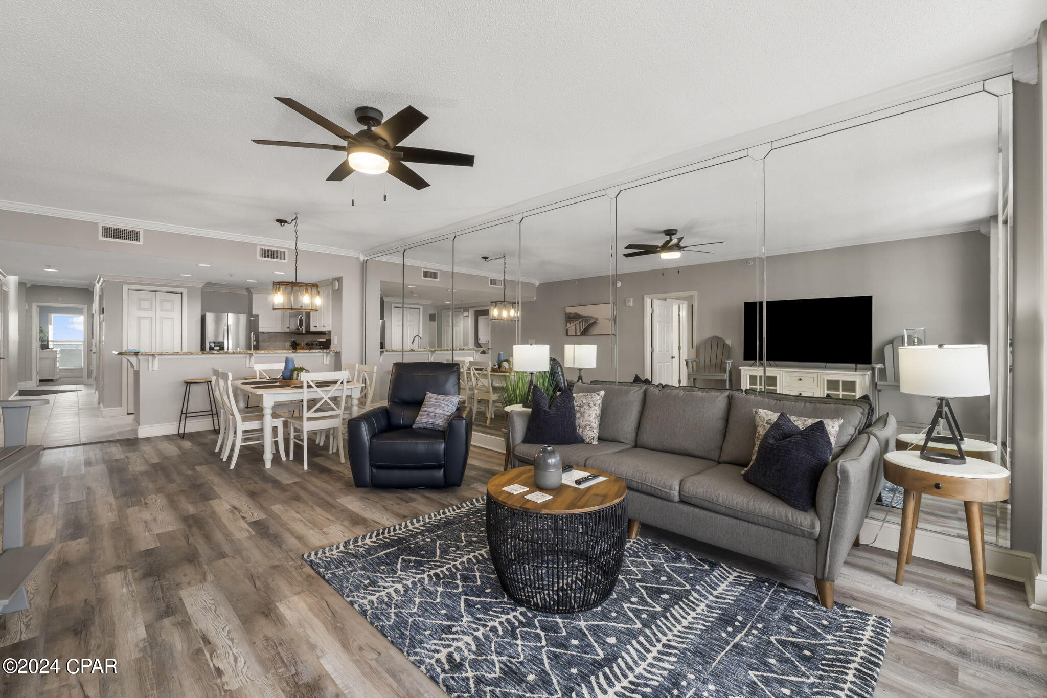 Majestic Beach Tower I - Residential