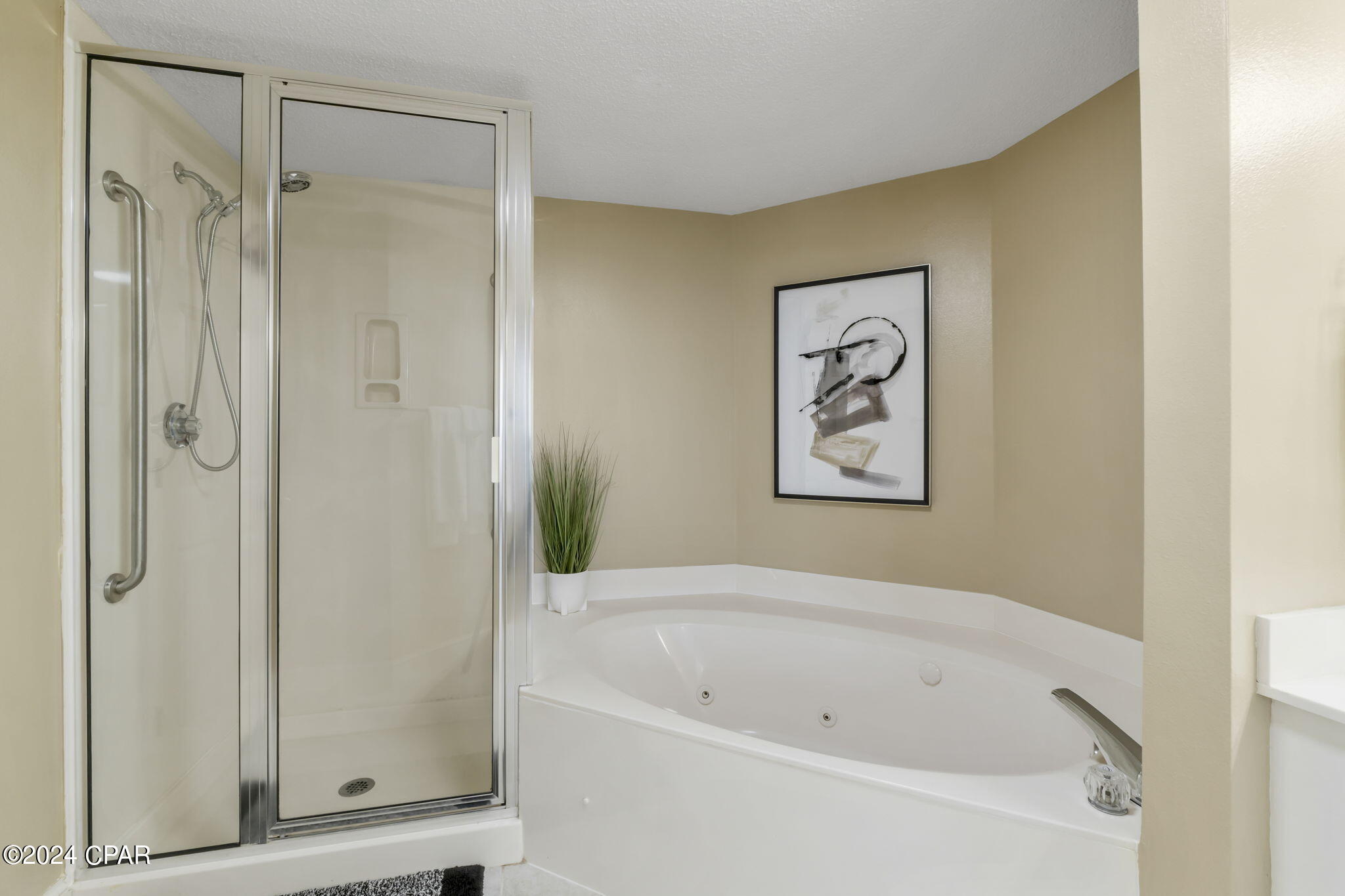 Majestic Beach Tower I - Residential