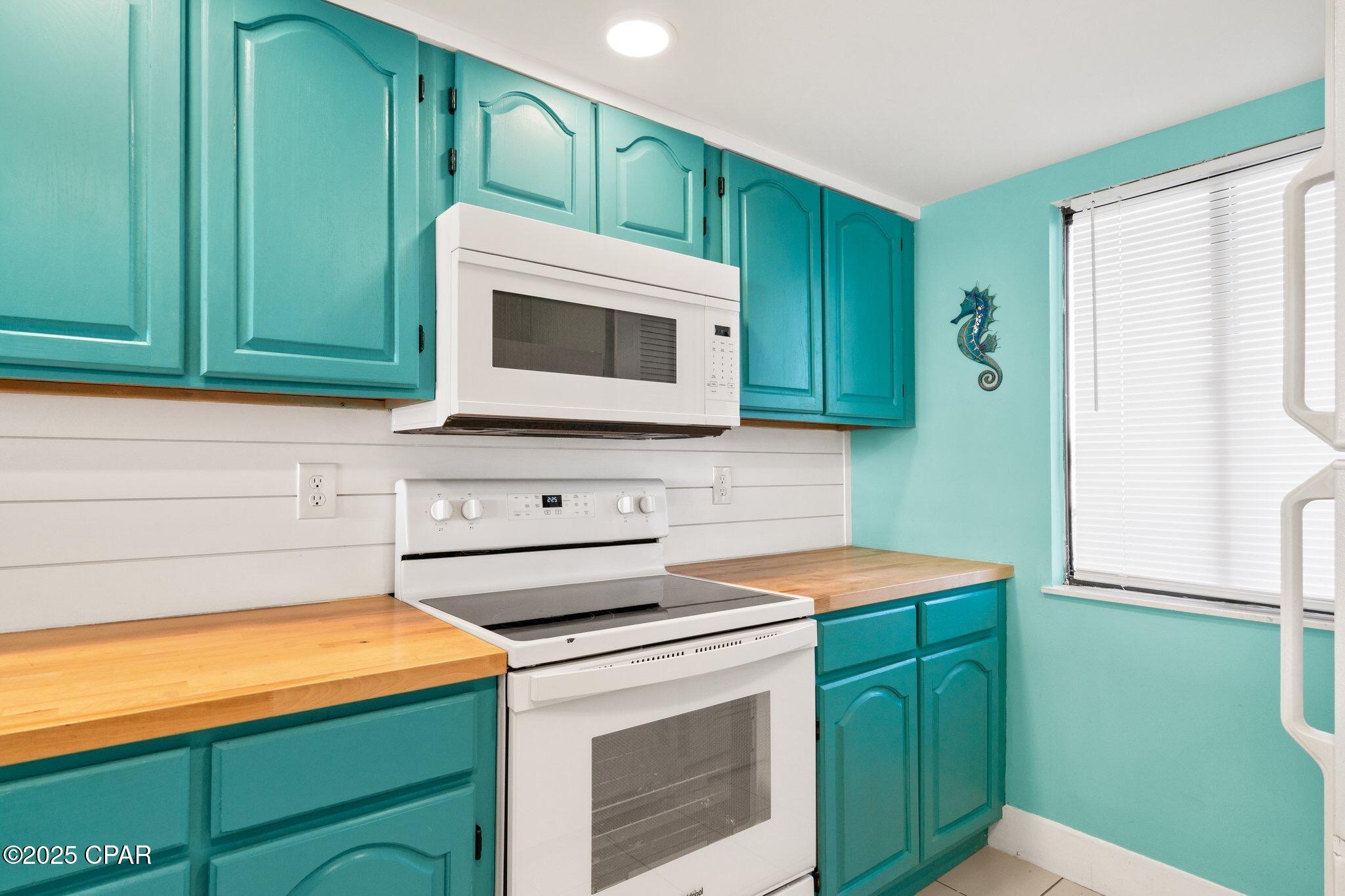 The Commodore - Residential