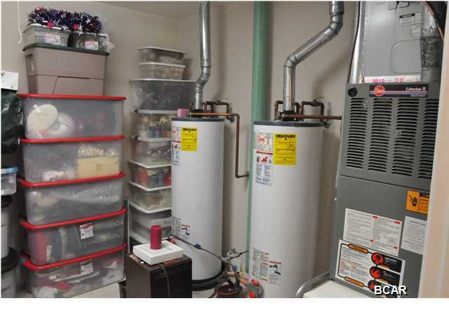 Tropical Bay - Residential