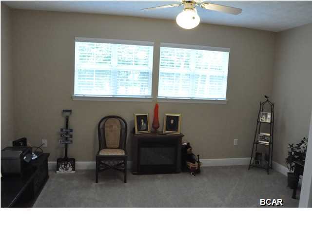 Tropical Bay - Residential